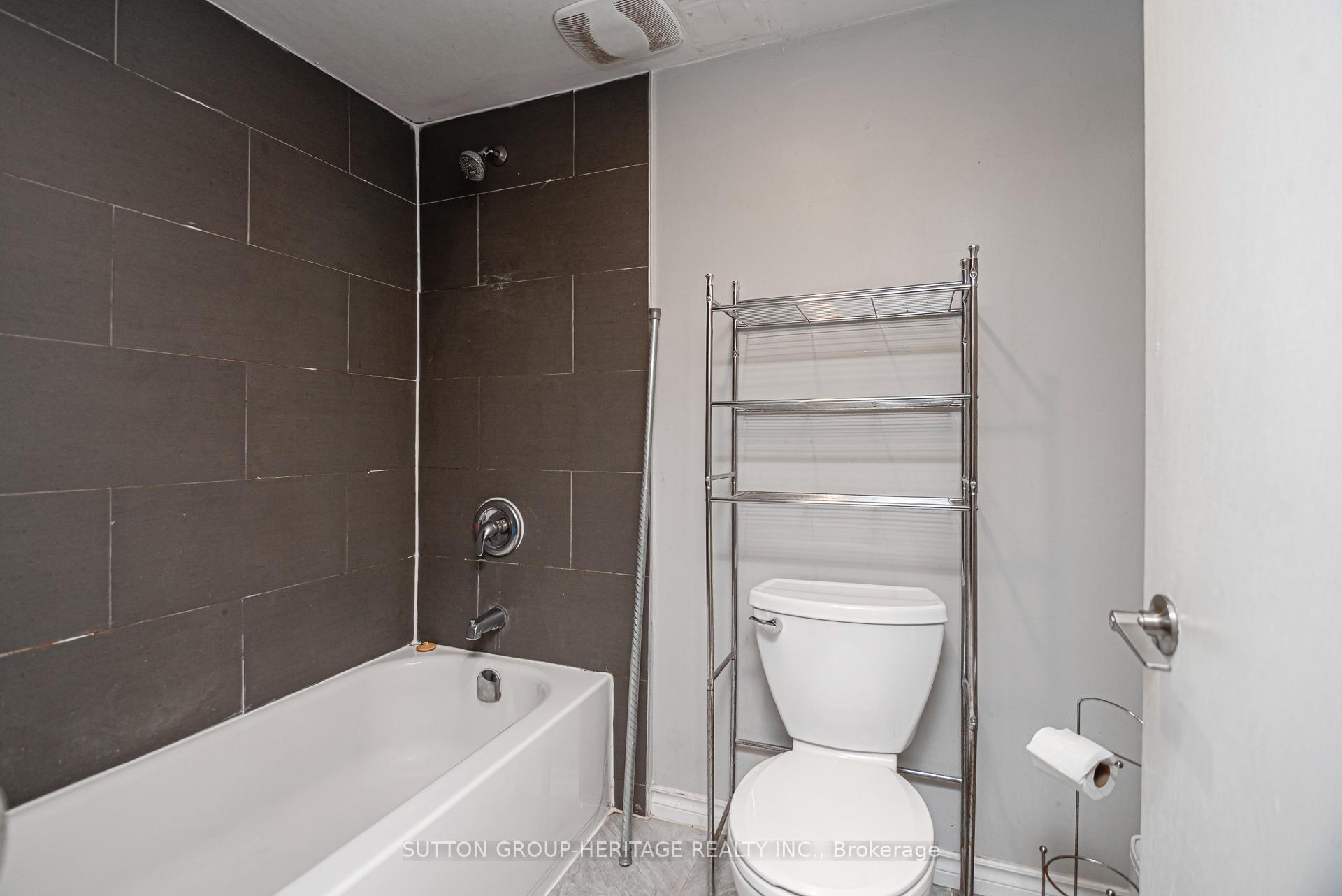 Photo 8 of Unit BSMT, 1002 Denise Drive, Oshawa, Donevan — HOMEH