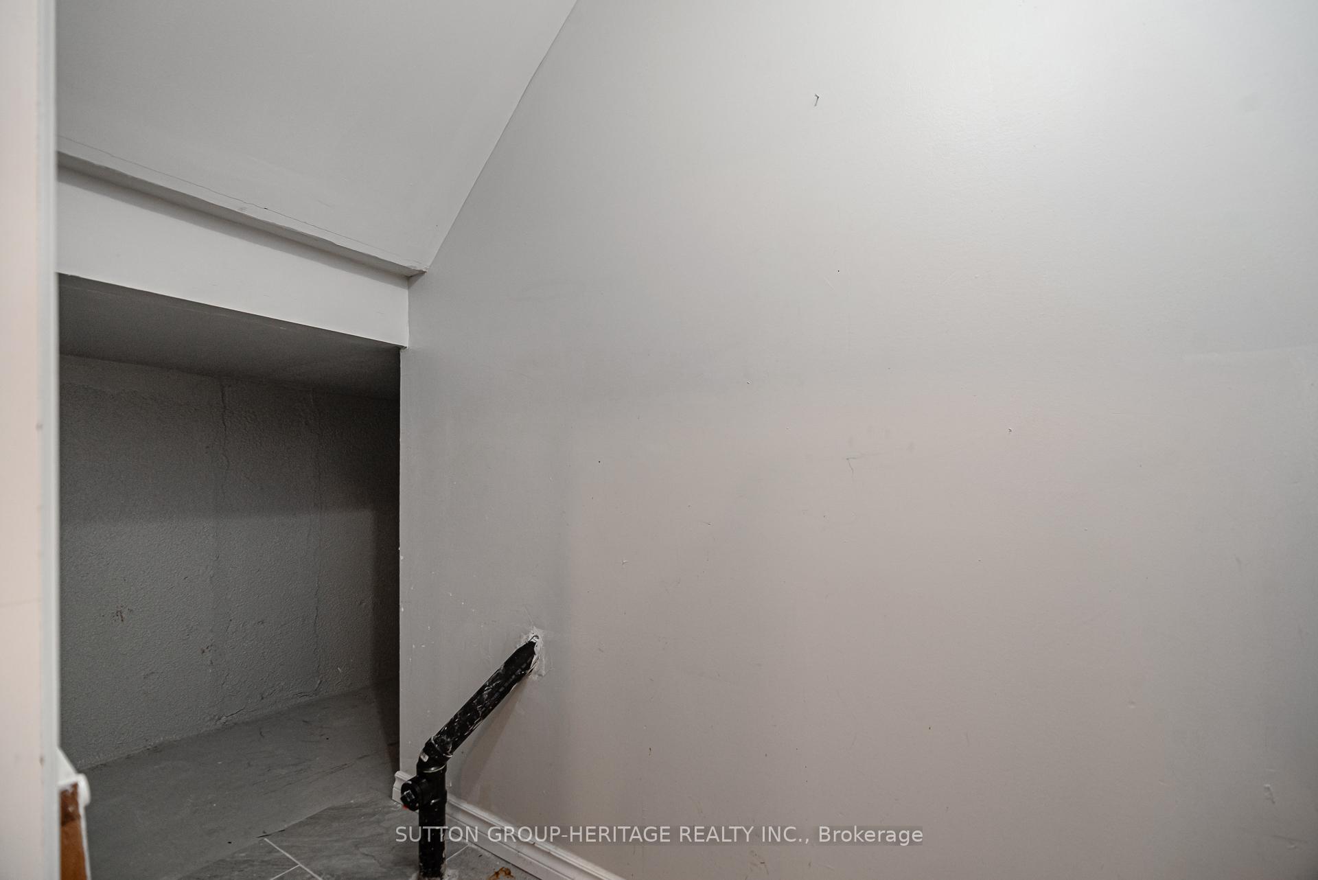 Photo 29 of Unit BSMT, 1002 Denise Drive, Oshawa, Donevan — HOMEH