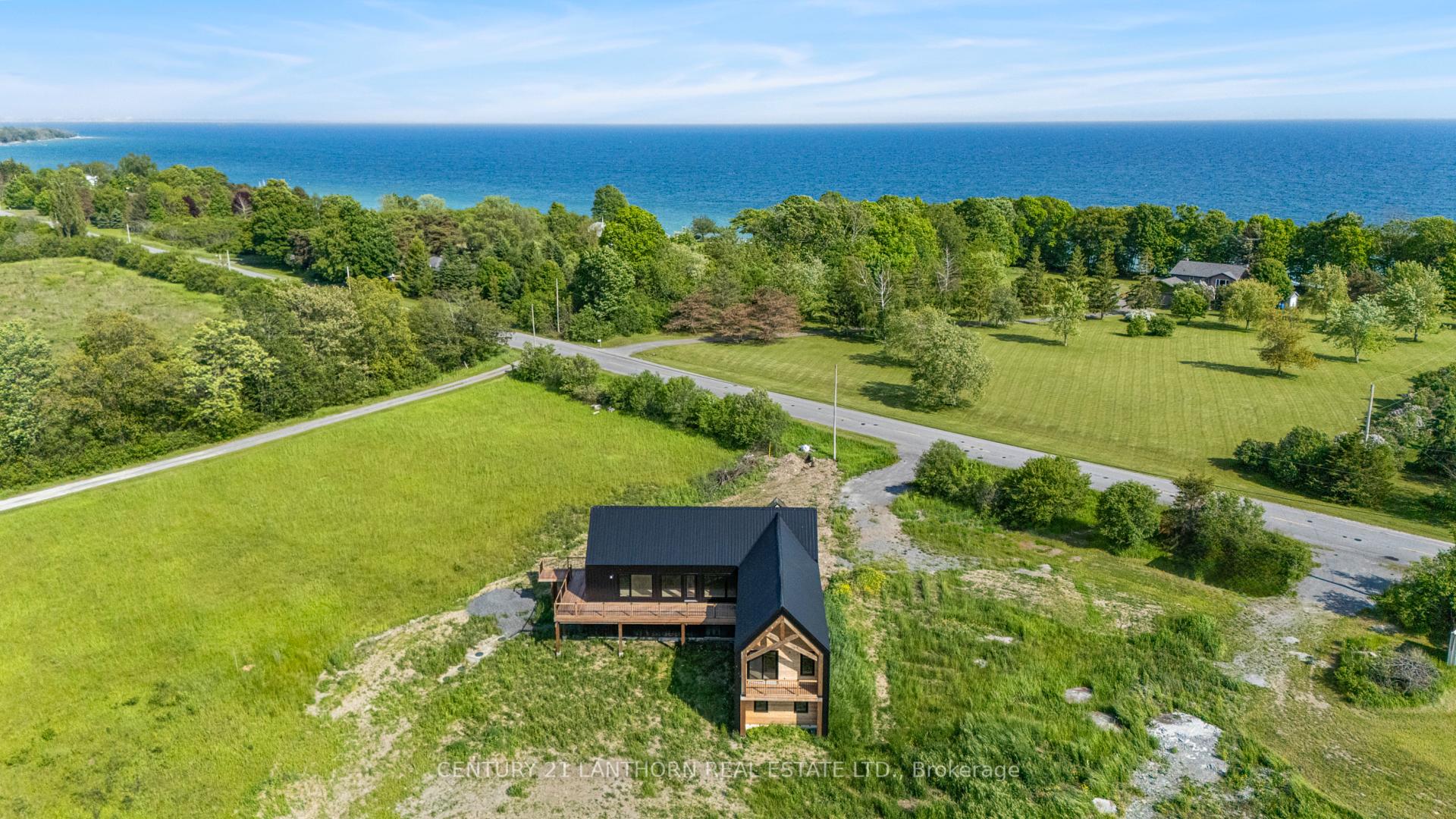 Front of 1150 County Road 20 W