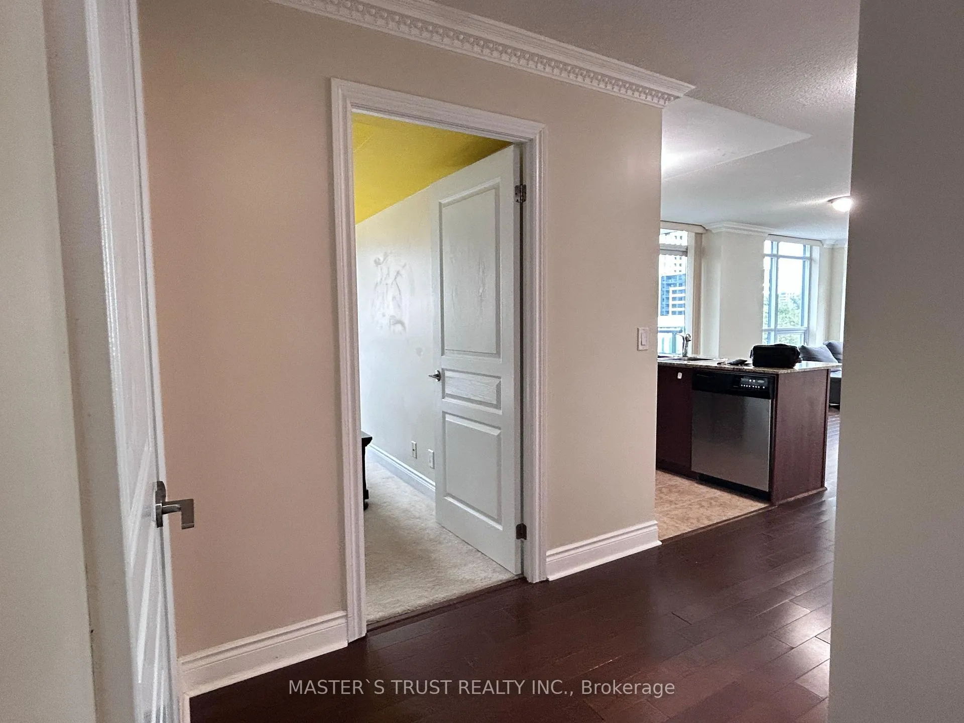 Photo 3 of Unit 516, 32 Clegg Road, Markham, Unionville — HOMEH