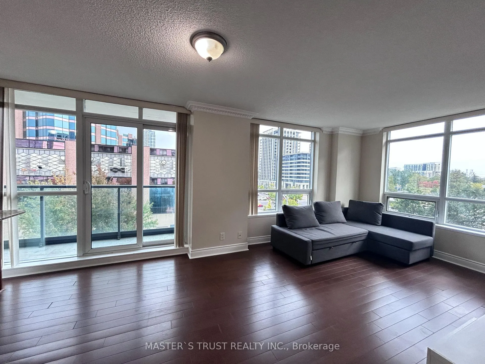 Photo 7 of Unit 516, 32 Clegg Road, Markham, Unionville — HOMEH