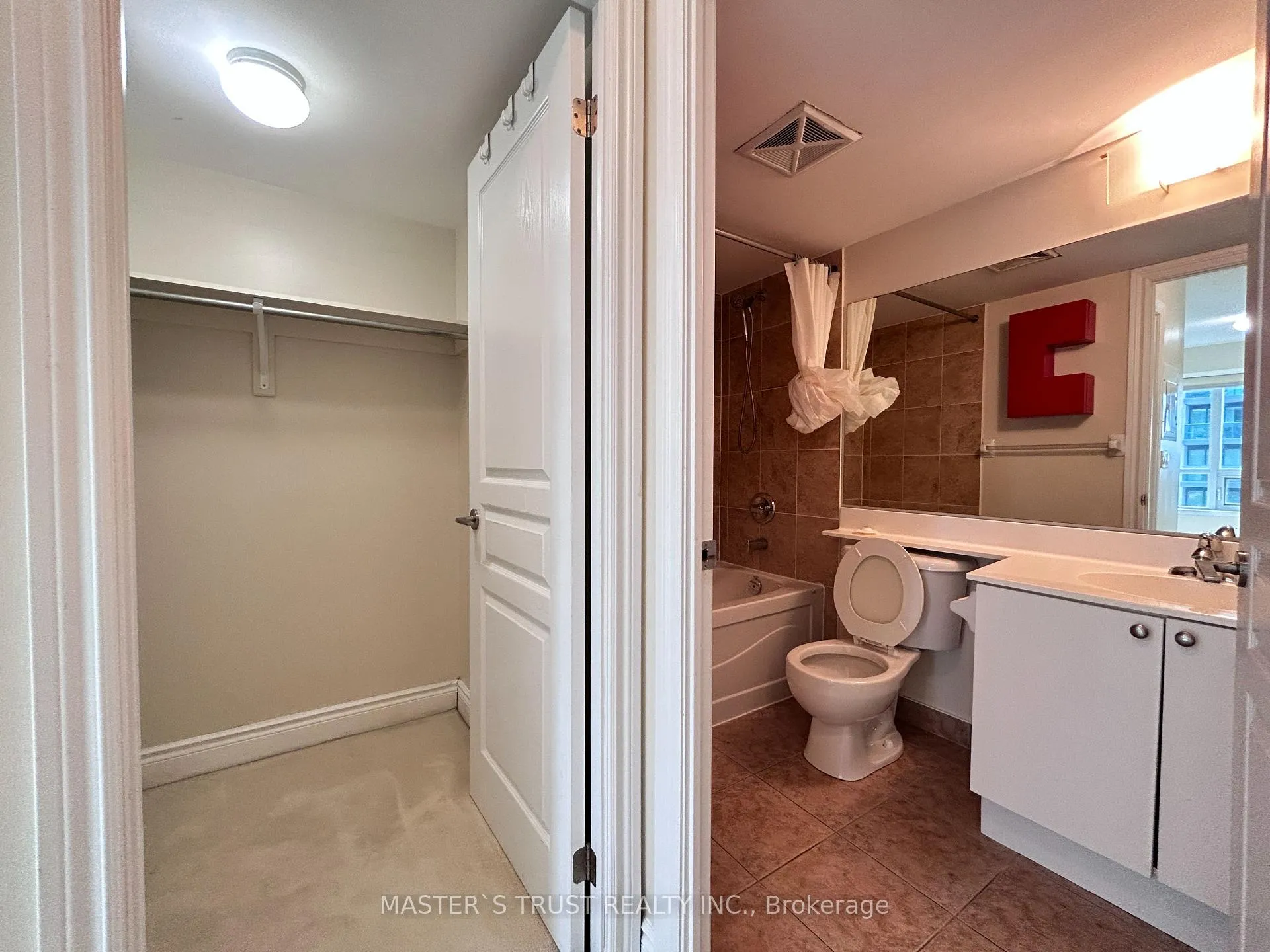Photo 20 of Unit 516, 32 Clegg Road, Markham, Unionville — HOMEH