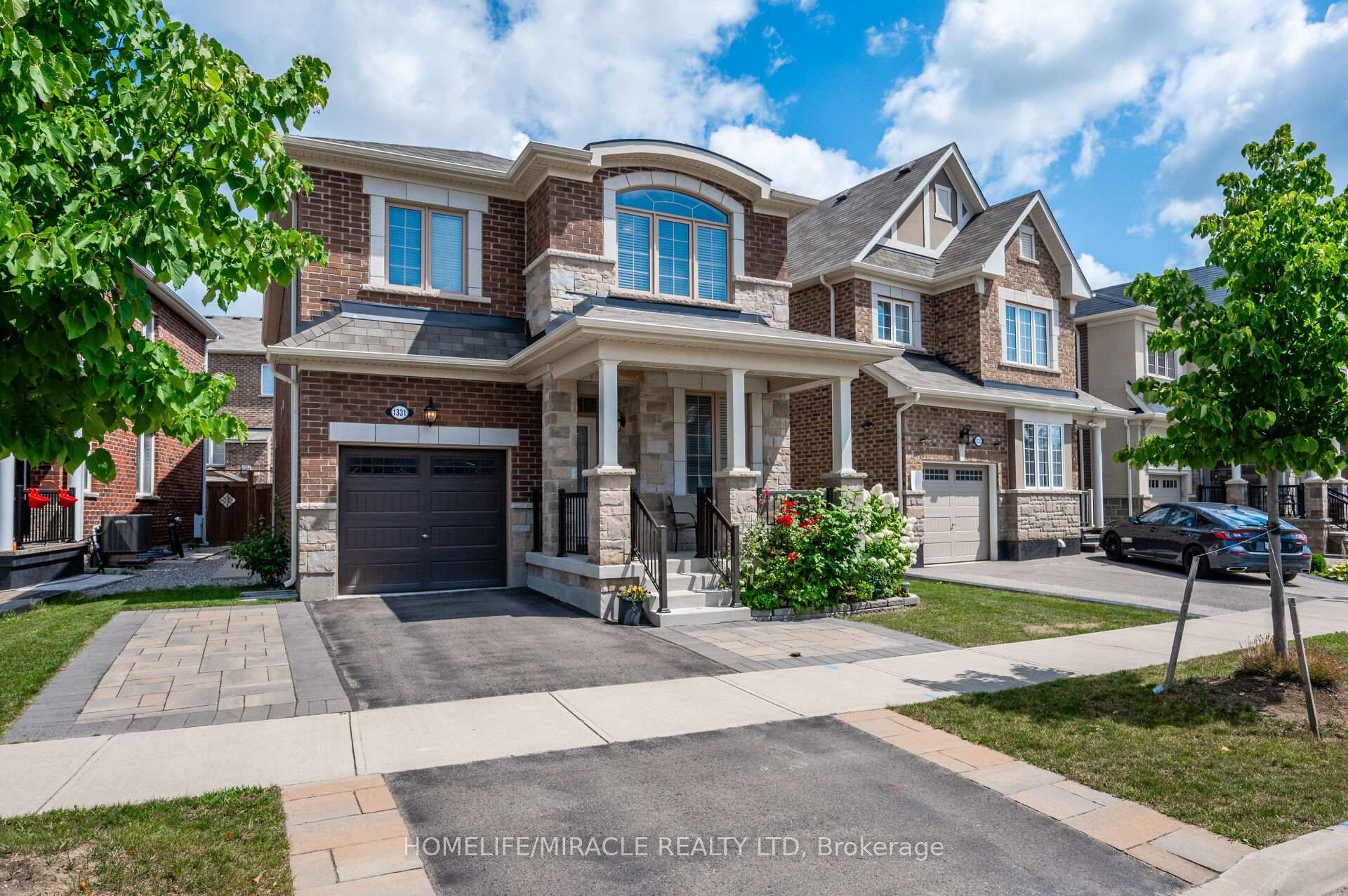 Photo 2 of 1331 Rose Way, Milton, Cobban — HOMEH