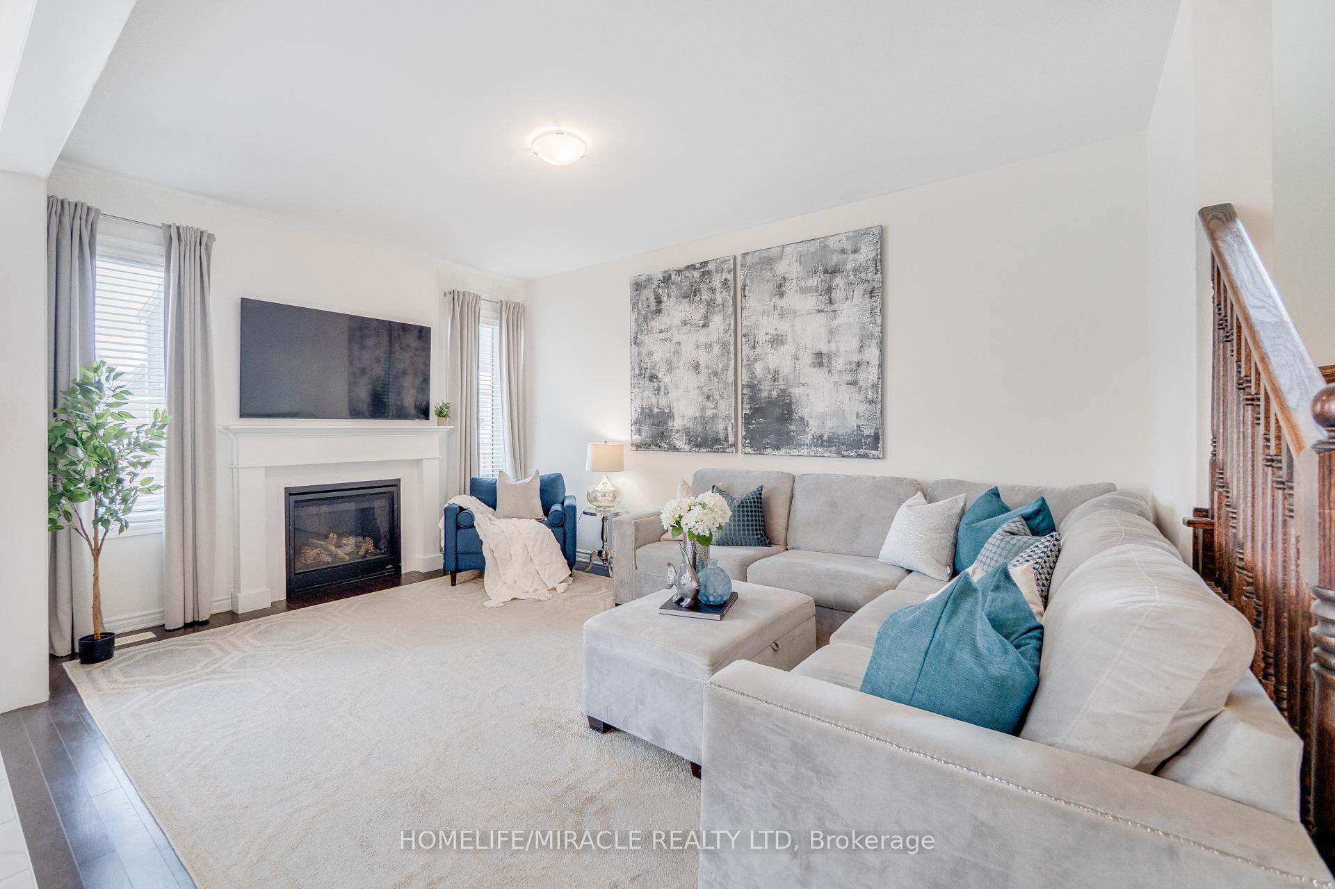 Photo 13 of 1331 Rose Way, Milton, Cobban — HOMEH