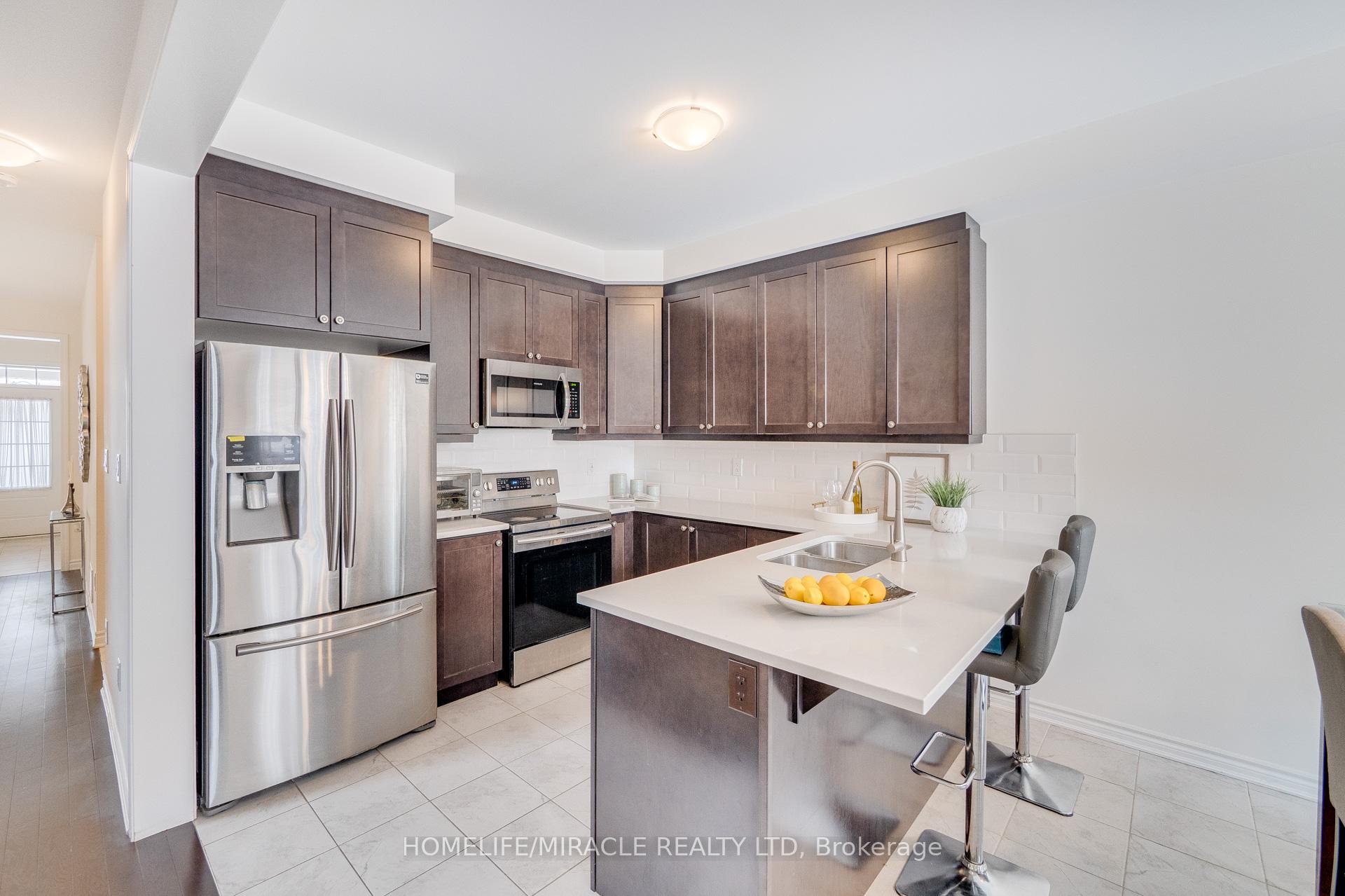 Photo 19 of 1331 Rose Way, Milton, Cobban — HOMEH