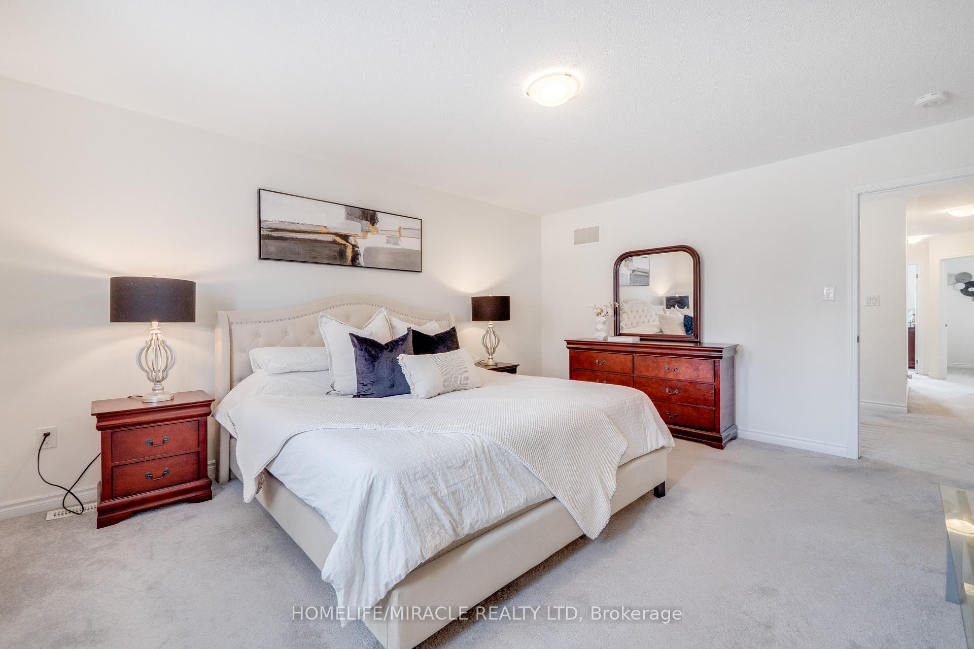 Photo 27 of 1331 Rose Way, Milton, Cobban — HOMEH