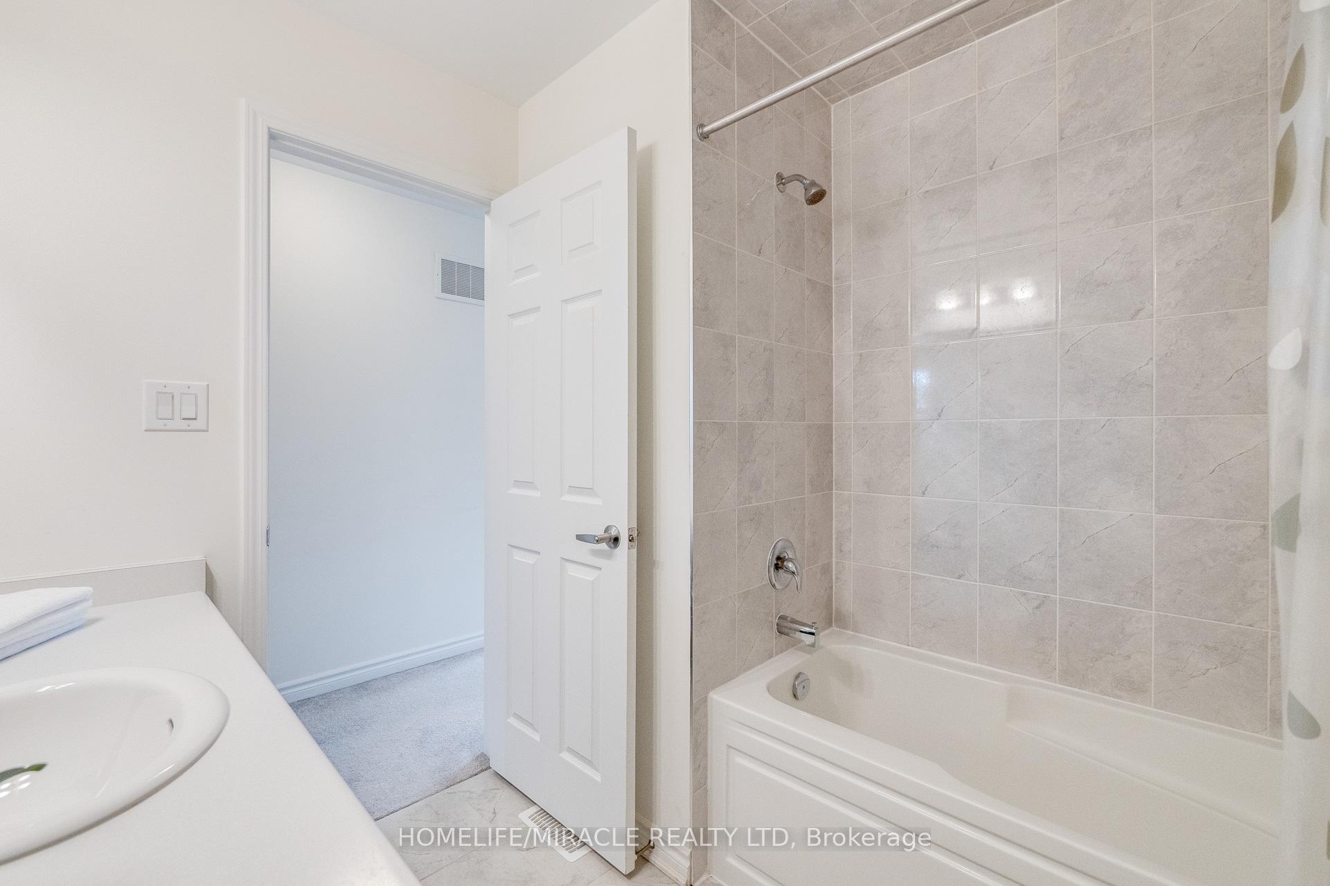Photo 38 of 1331 Rose Way, Milton, Cobban — HOMEH