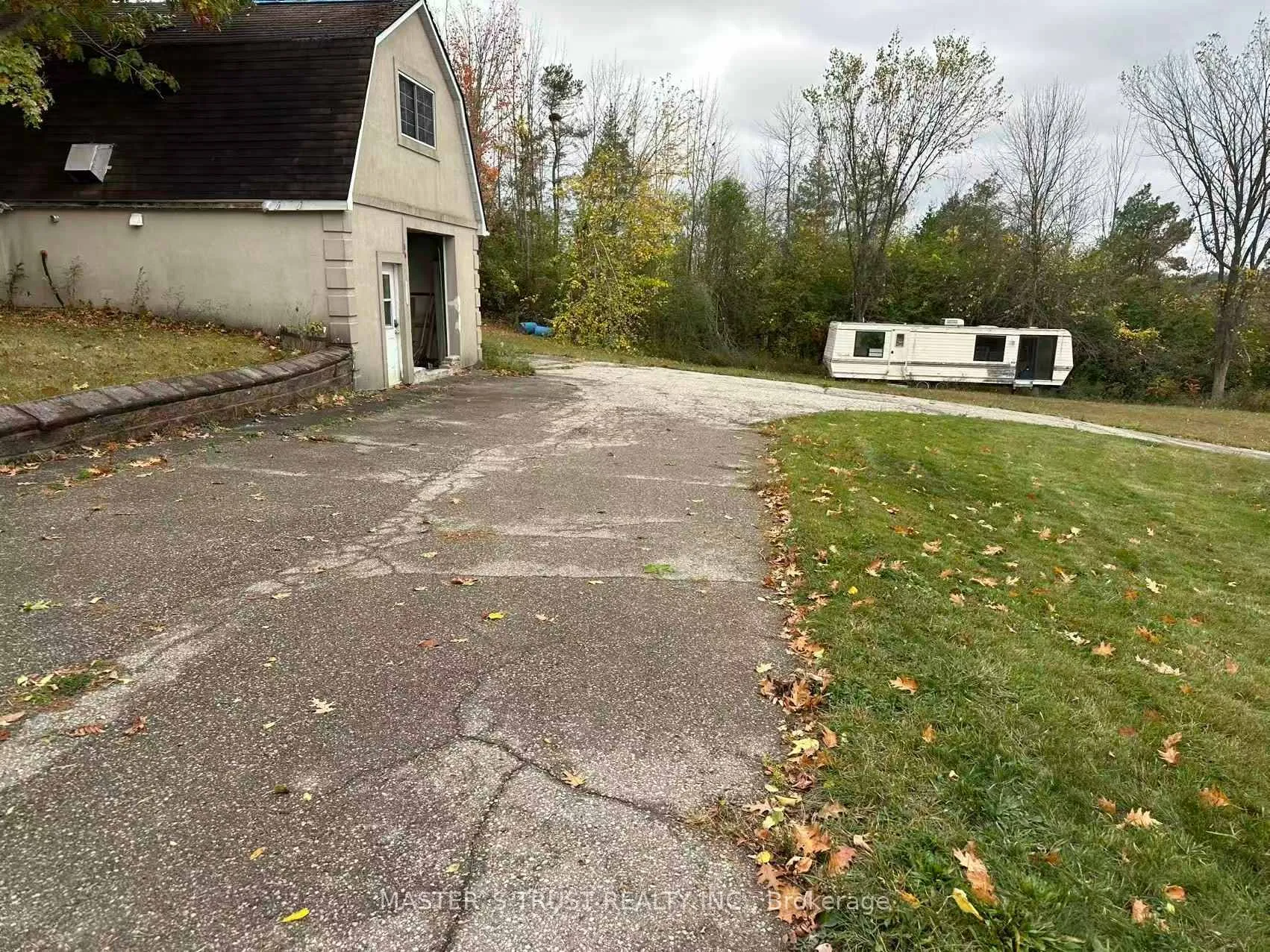 Photo 3 of 5330 Highway 12, Ramara, Atherley — HOMEH