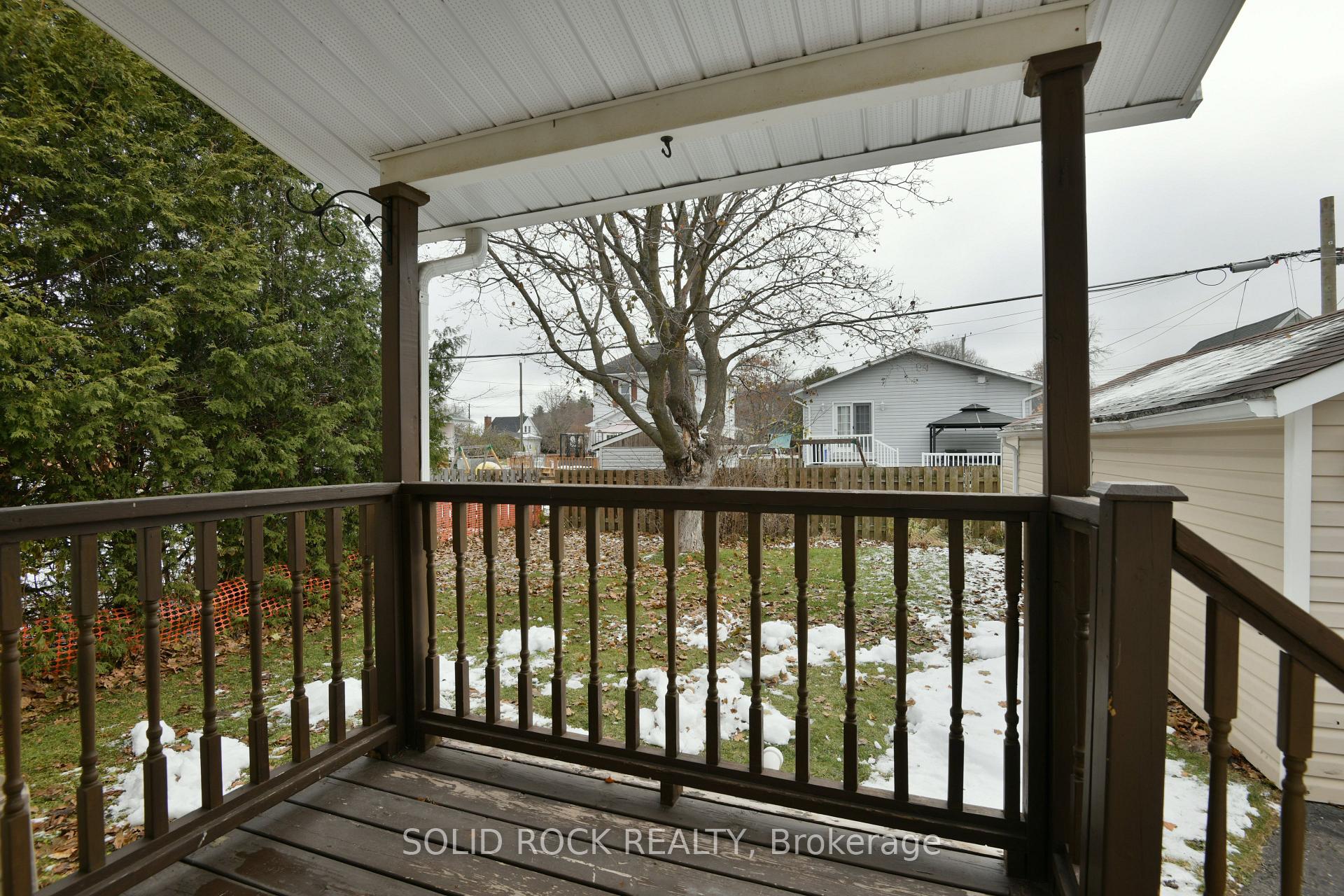 Photo 28 of 51 Barnet Boulevard, Renfrew — HOMEH