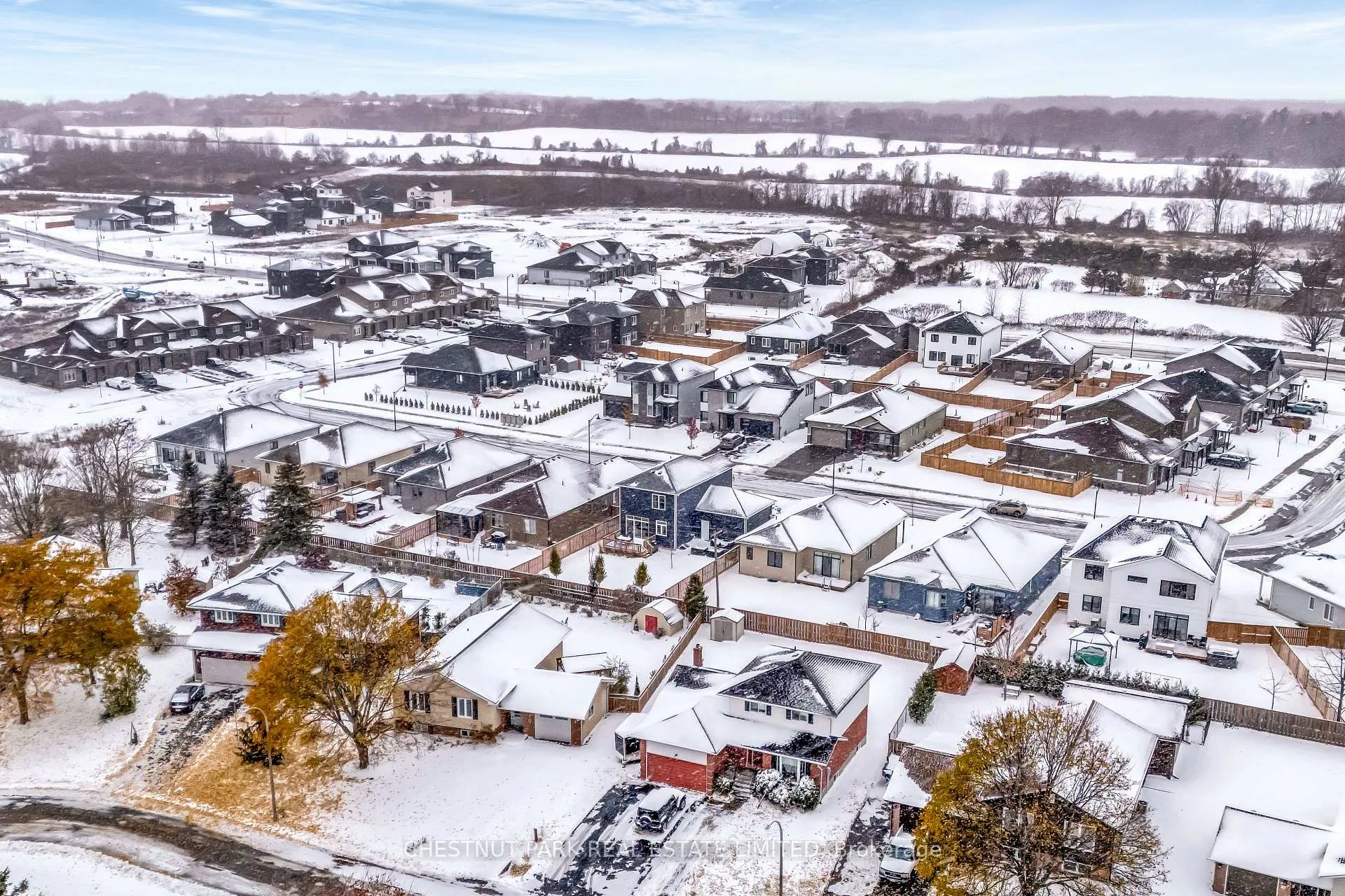 Photo 4 of 37 Allen Street, Prince Edward County, Picton Ward — HOMEH