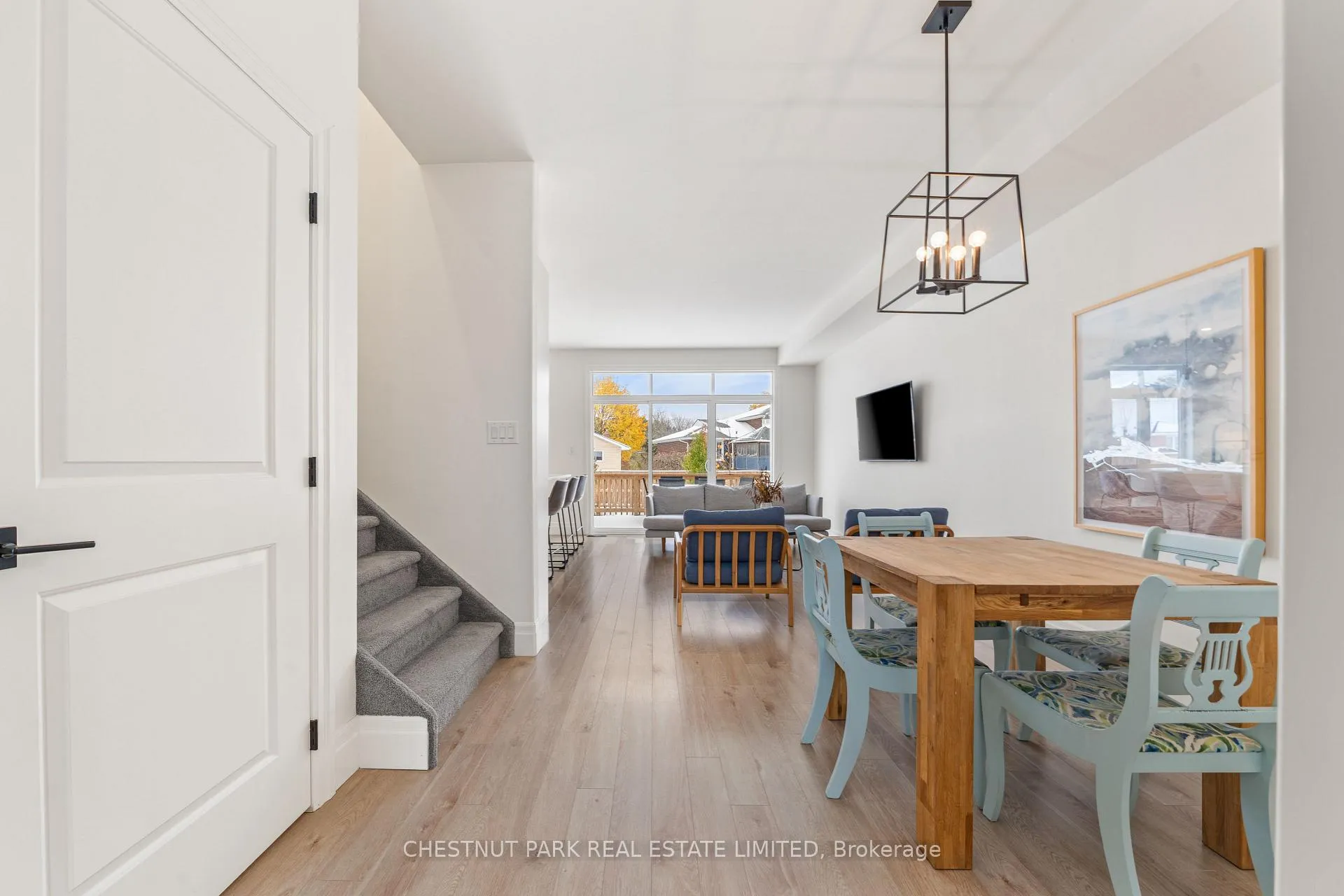 Photo 16 of 37 Allen Street, Prince Edward County, Picton Ward — HOMEH