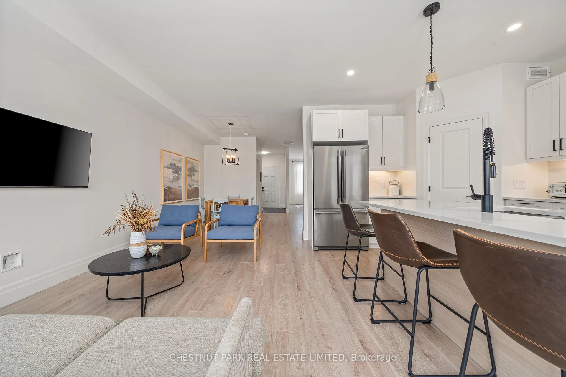 Photo 23 of 37 Allen Street, Prince Edward County, Picton Ward — HOMEH