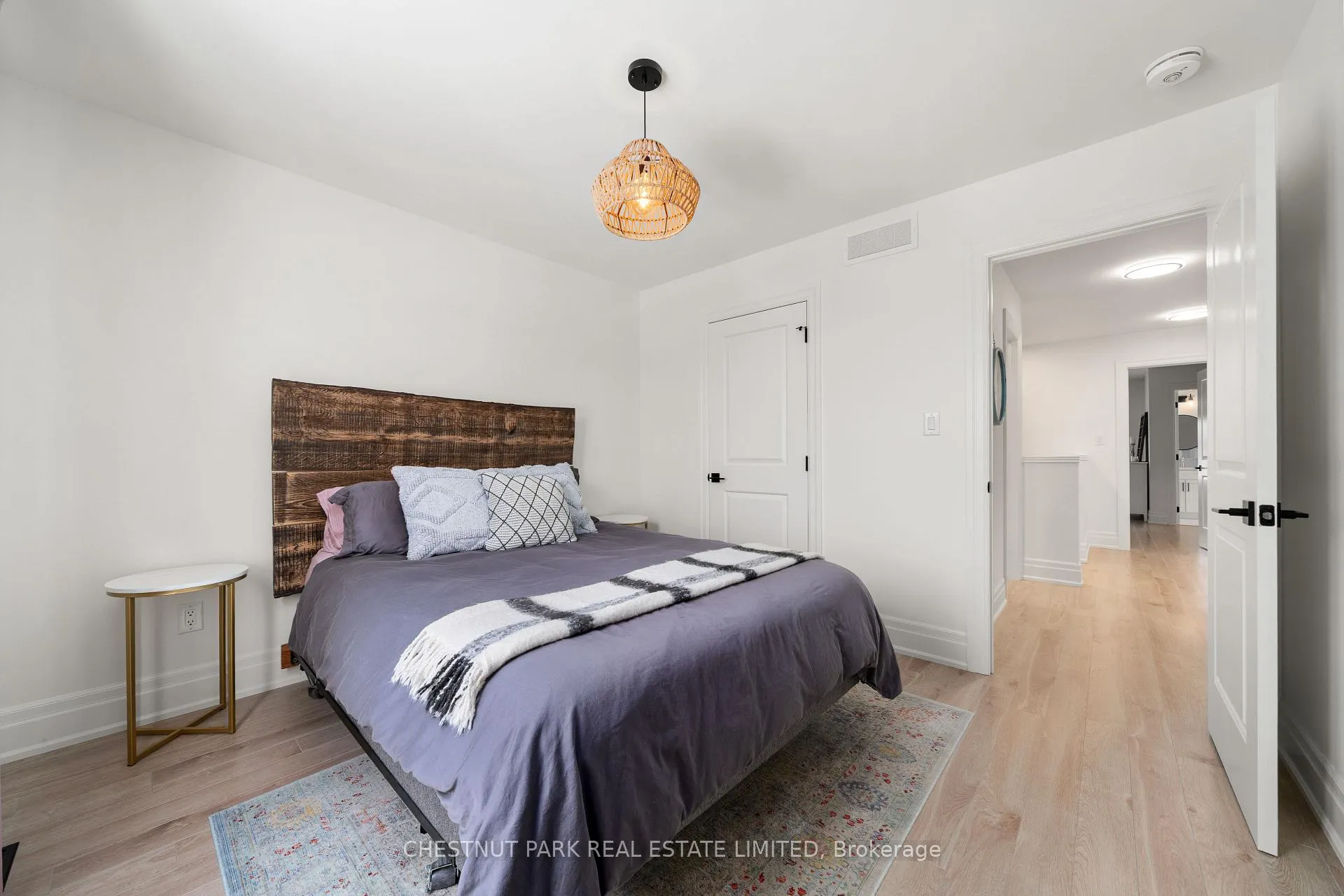 Photo 33 of 37 Allen Street, Prince Edward County, Picton Ward — HOMEH
