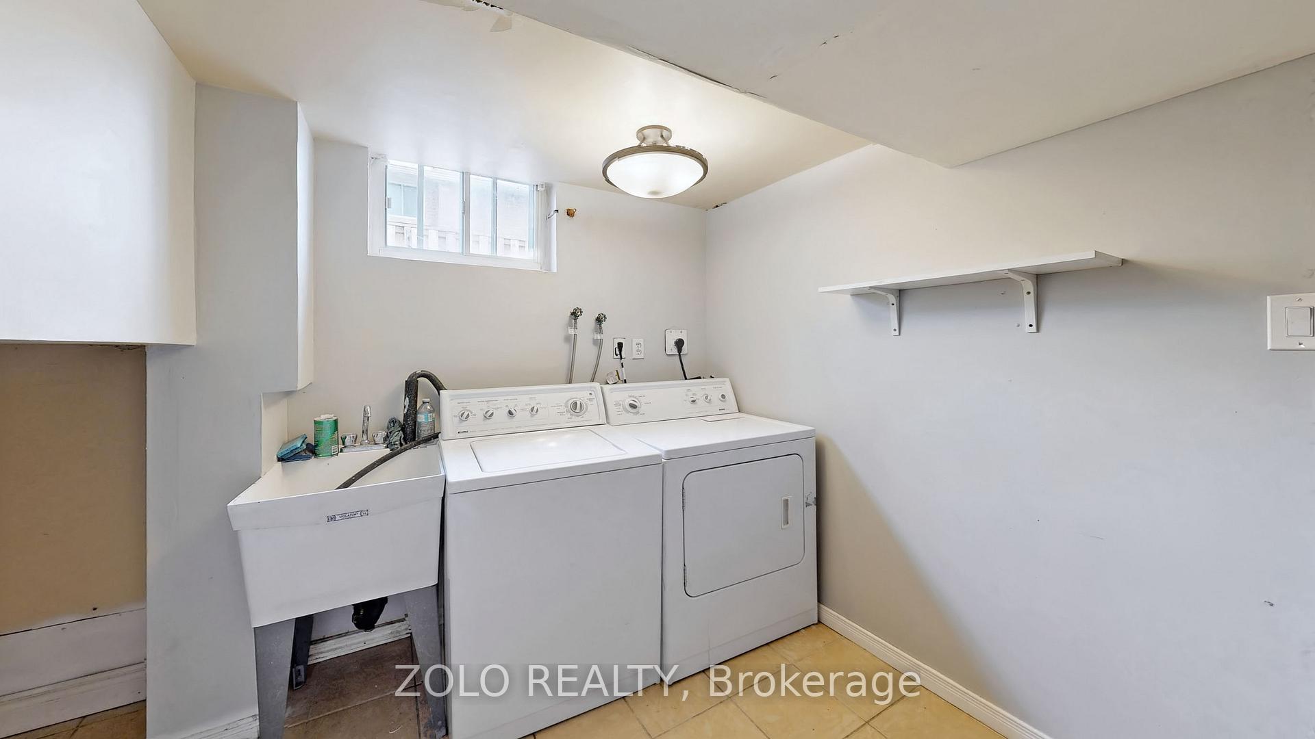 Photo 16 of 860 B Sanok Drive, Pickering, West Shore — HOMEH