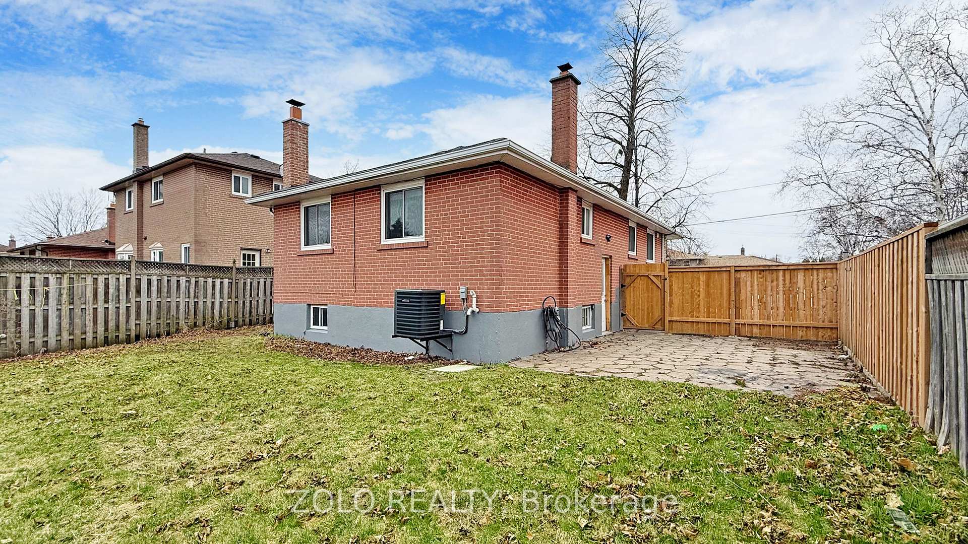 Photo 17 of 860 B Sanok Drive, Pickering, West Shore — HOMEH