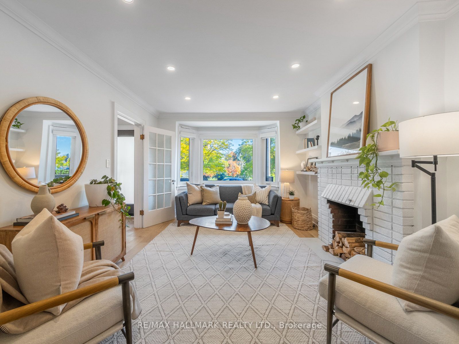 Photo 87 of 54 Avonlea Boulevard, Toronto, Crescent Town — HOMEH