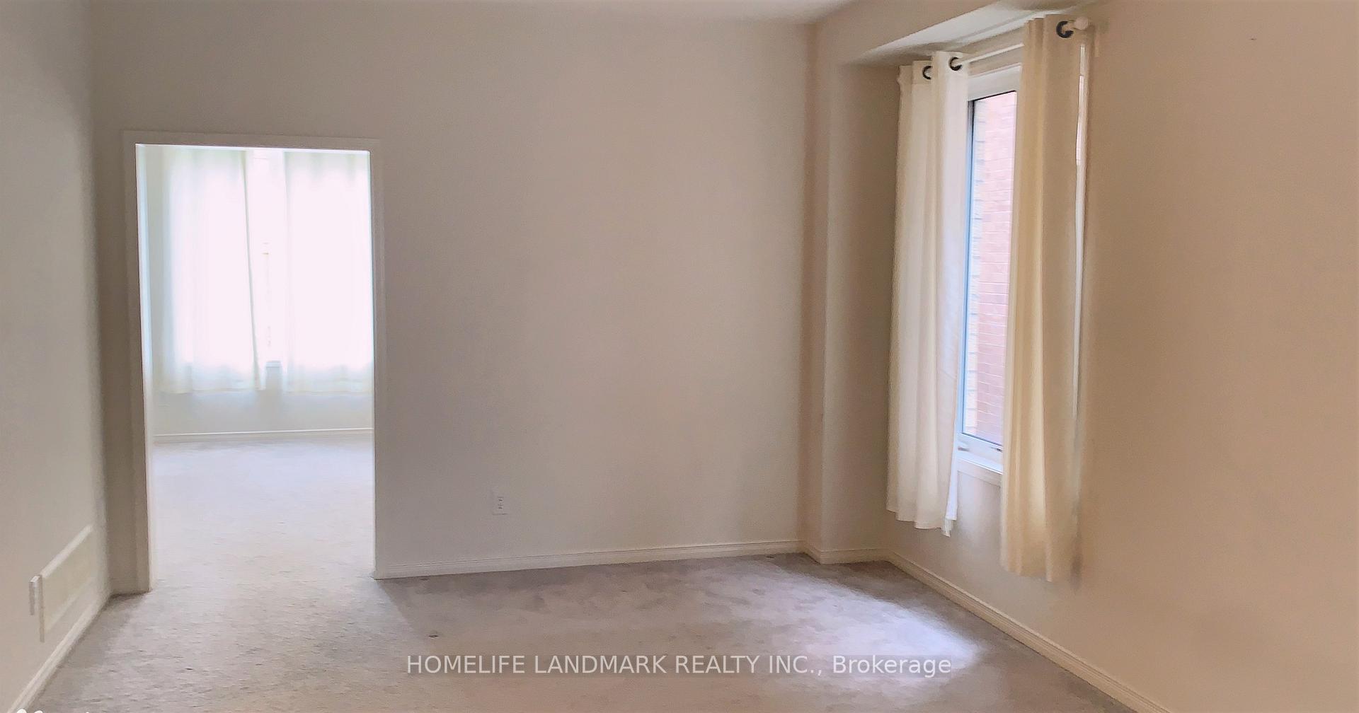 Photo 2 of 2356 Equestrian Crescent, Oshawa, Windfields — HOMEH