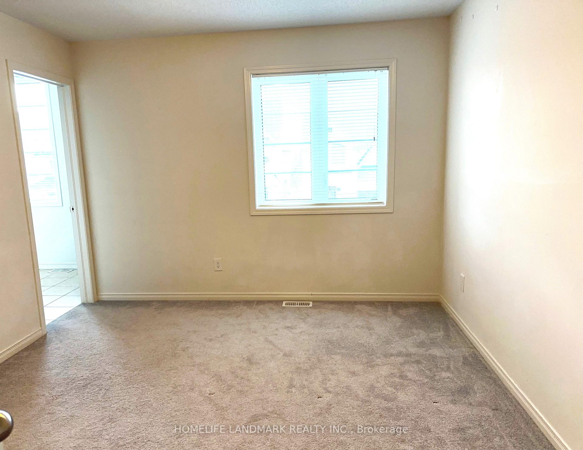 Photo 15 of 2356 Equestrian Crescent, Oshawa, Windfields — HOMEH