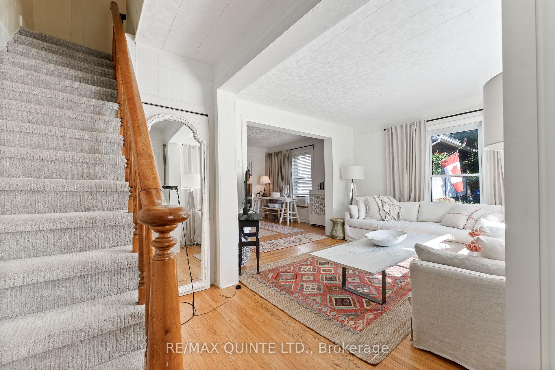 Photo 6 of 22 Maple Avenue, Prince Edward County, Picton Ward — HOMEH
