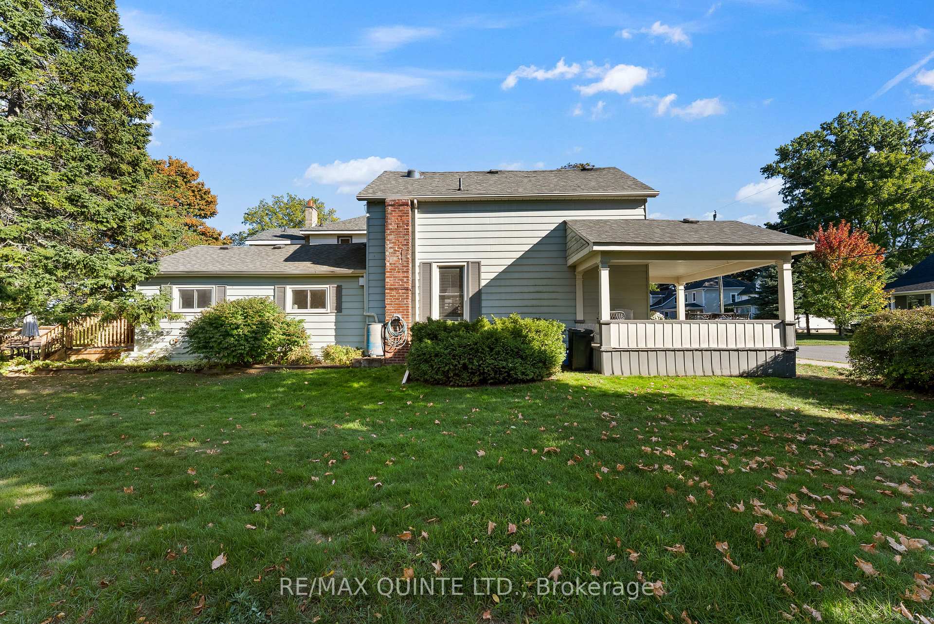 Photo 31 of 22 Maple Avenue, Prince Edward County, Picton Ward — HOMEH