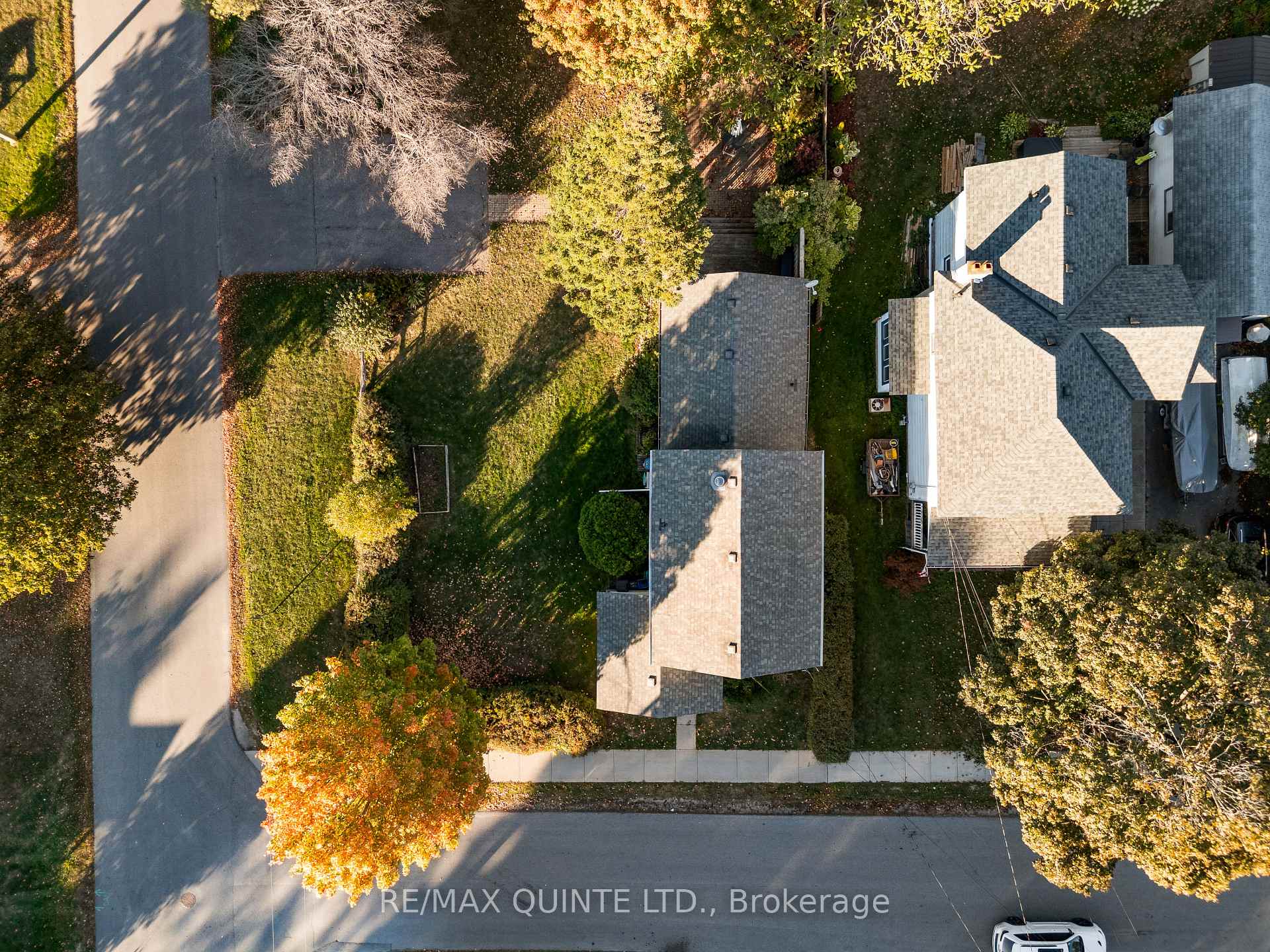 Photo 42 of 22 Maple Avenue, Prince Edward County, Picton Ward — HOMEH