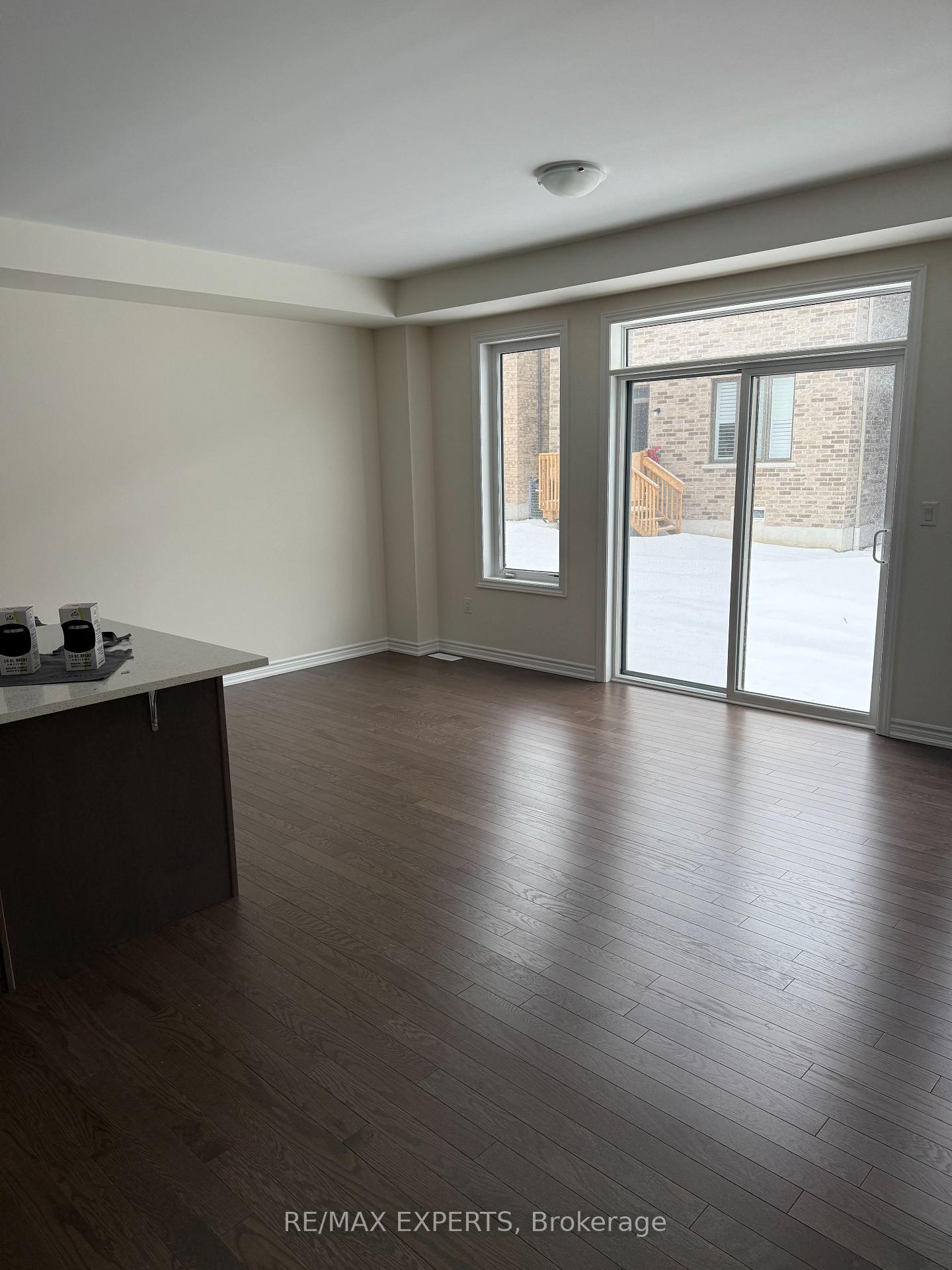 Photo 4 of 3170 sideline 16, Pickering, Rural Pickering — HOMEH