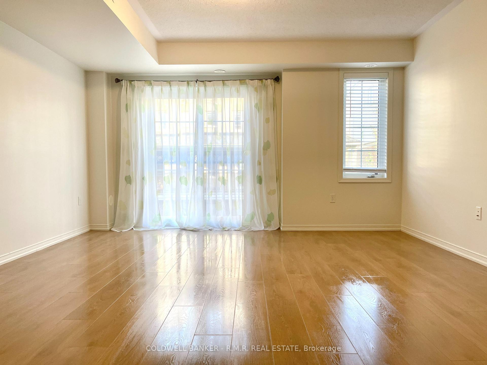 Photo 5 of 2303 Chevron Prince Path, Oshawa, Windfields — HOMEH
