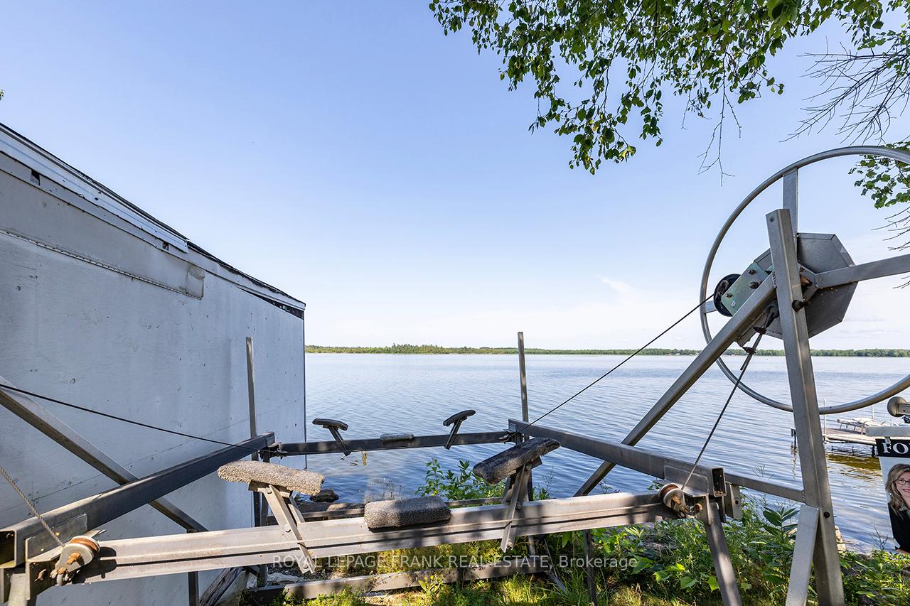 Photo 23 of 1206 Black Beach Lane, Ramara, Brechin — HOMEH