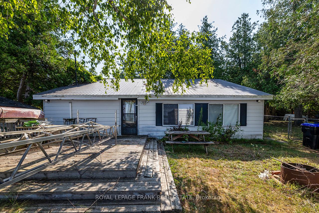 Photo 24 of 1206 Black Beach Lane, Ramara, Brechin — HOMEH