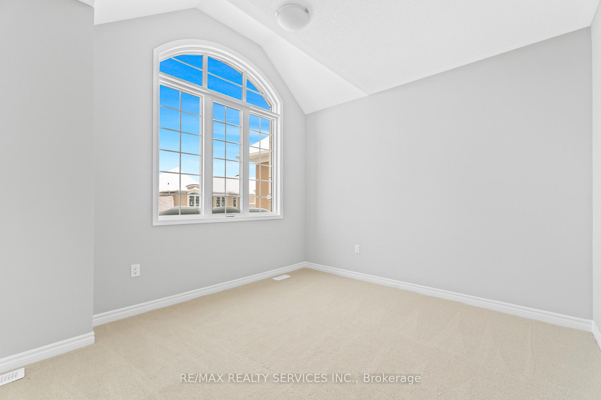 Photo 16 of 1214 Stirling Todd Ter, Milton, Bowes — HOMEH