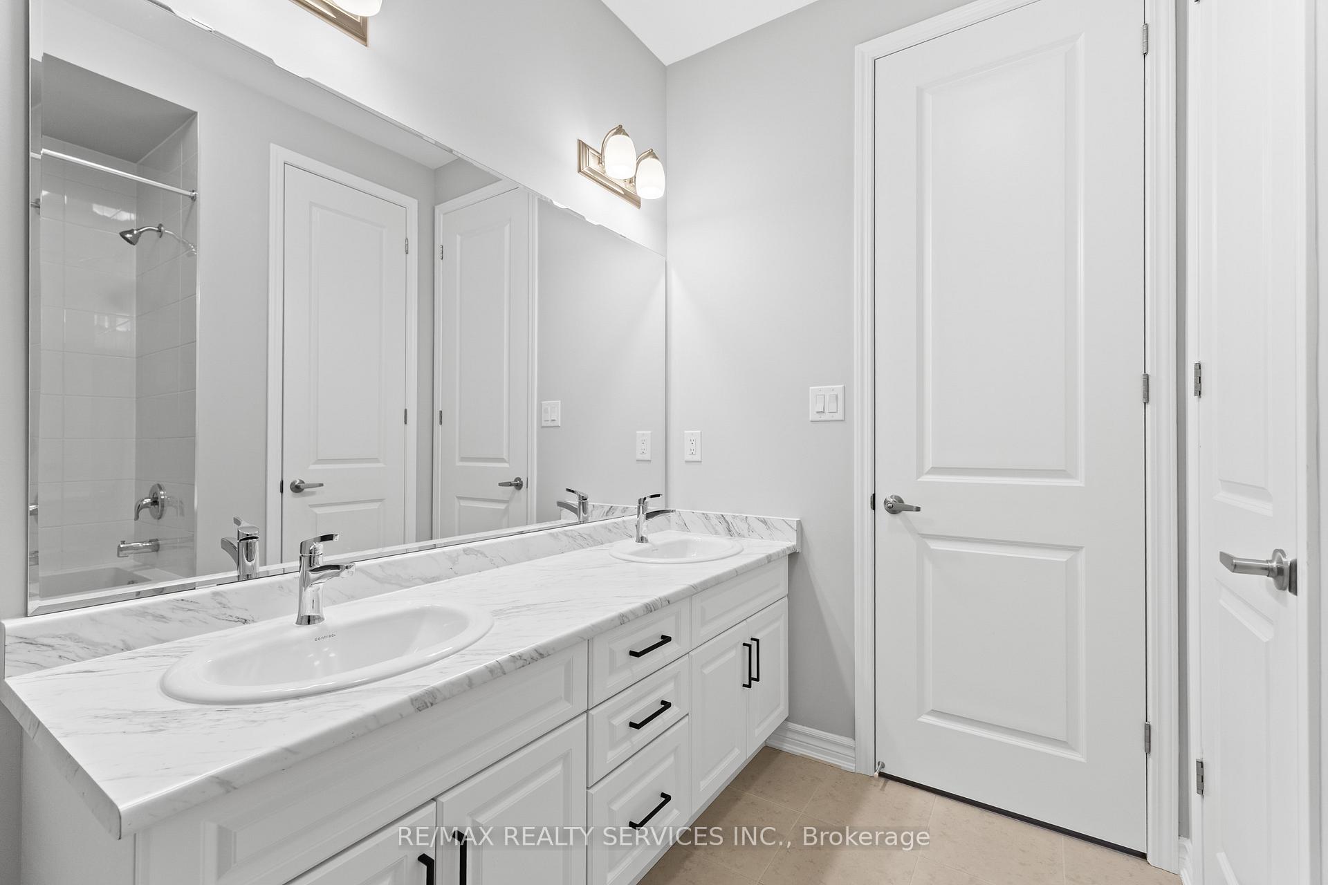 Photo 32 of 1214 Stirling Todd Ter, Milton, Bowes — HOMEH