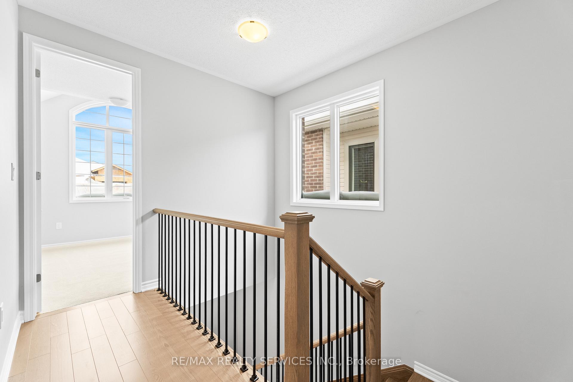 Photo 33 of 1214 Stirling Todd Ter, Milton, Bowes — HOMEH