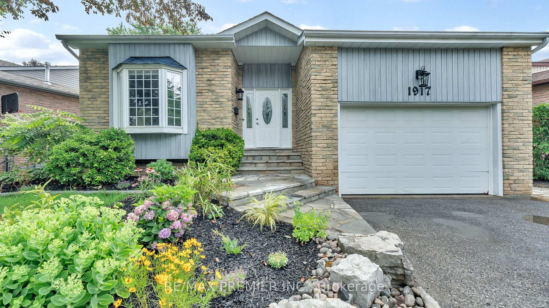 Front of 1917 Bowler Drive