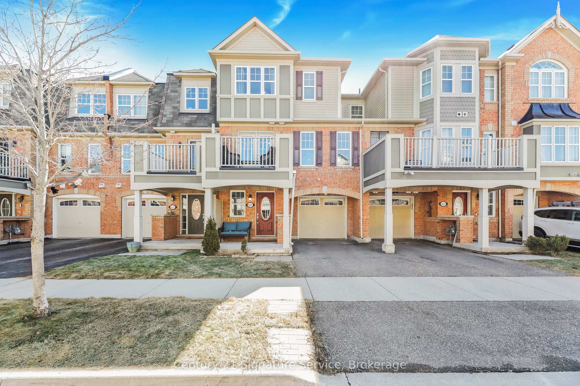 Front of 625 Attenborough Terrace