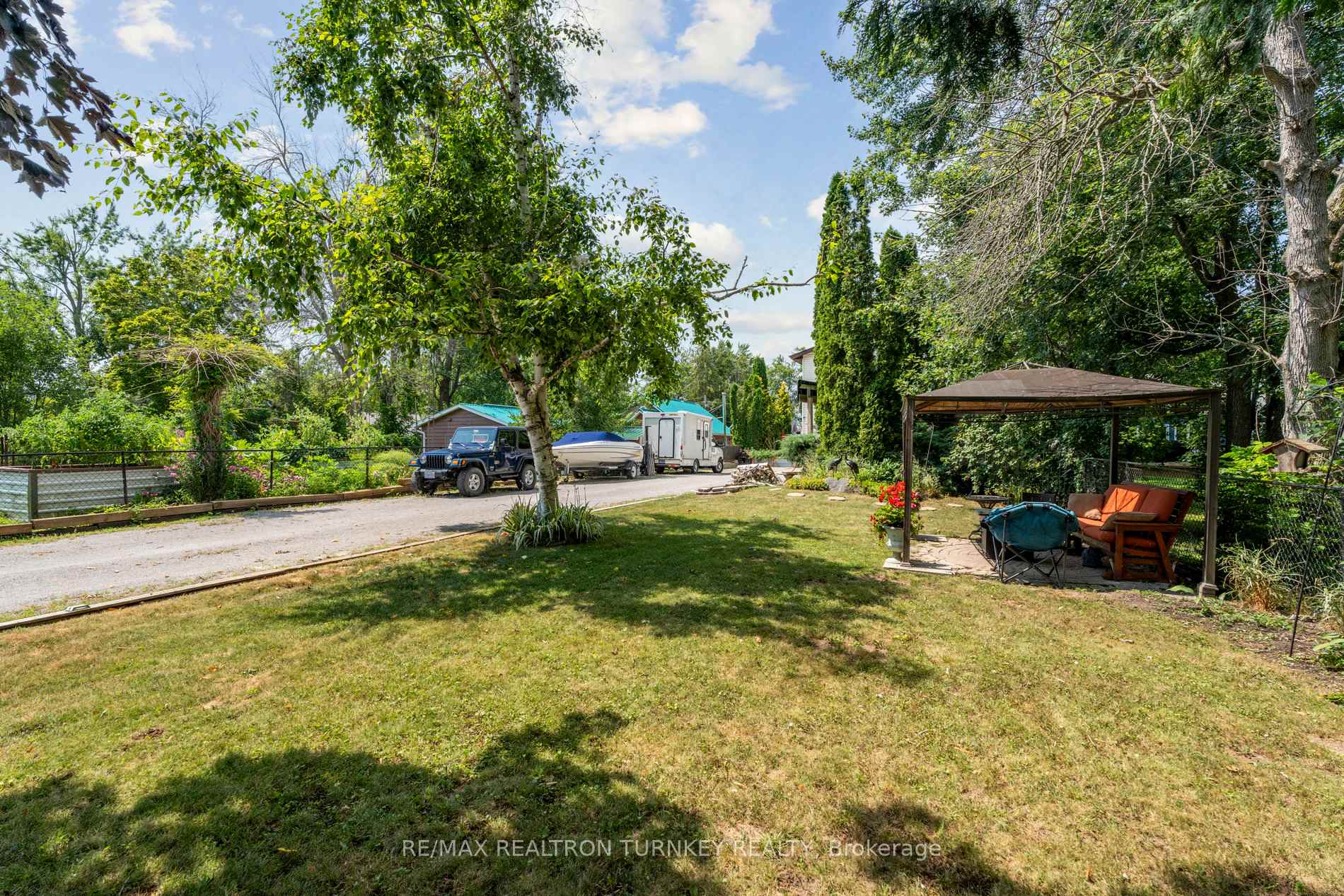Photo 30 of 2727 Lone Birch Trail, Ramara, Brechin — HOMEH