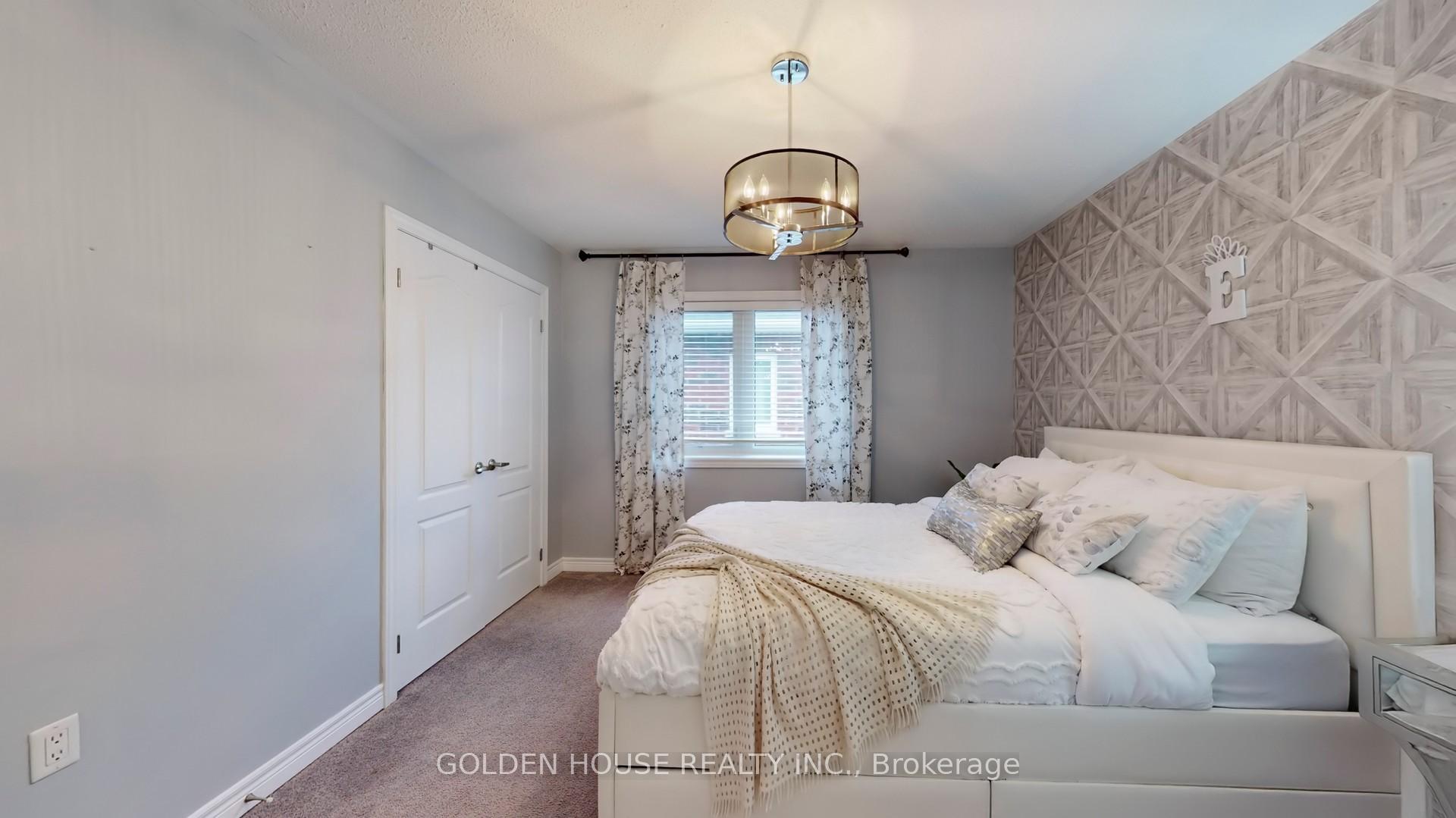 Photo 33 of 682 Fairglen Avenue, Oshawa, Northglen — HOMEH