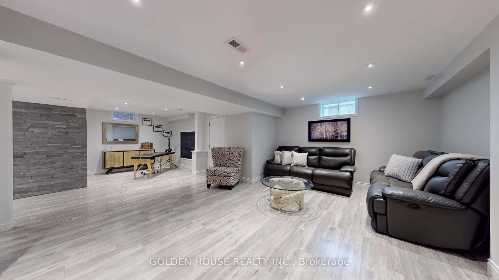 Photo 39 of 682 Fairglen Avenue, Oshawa, Northglen — HOMEH