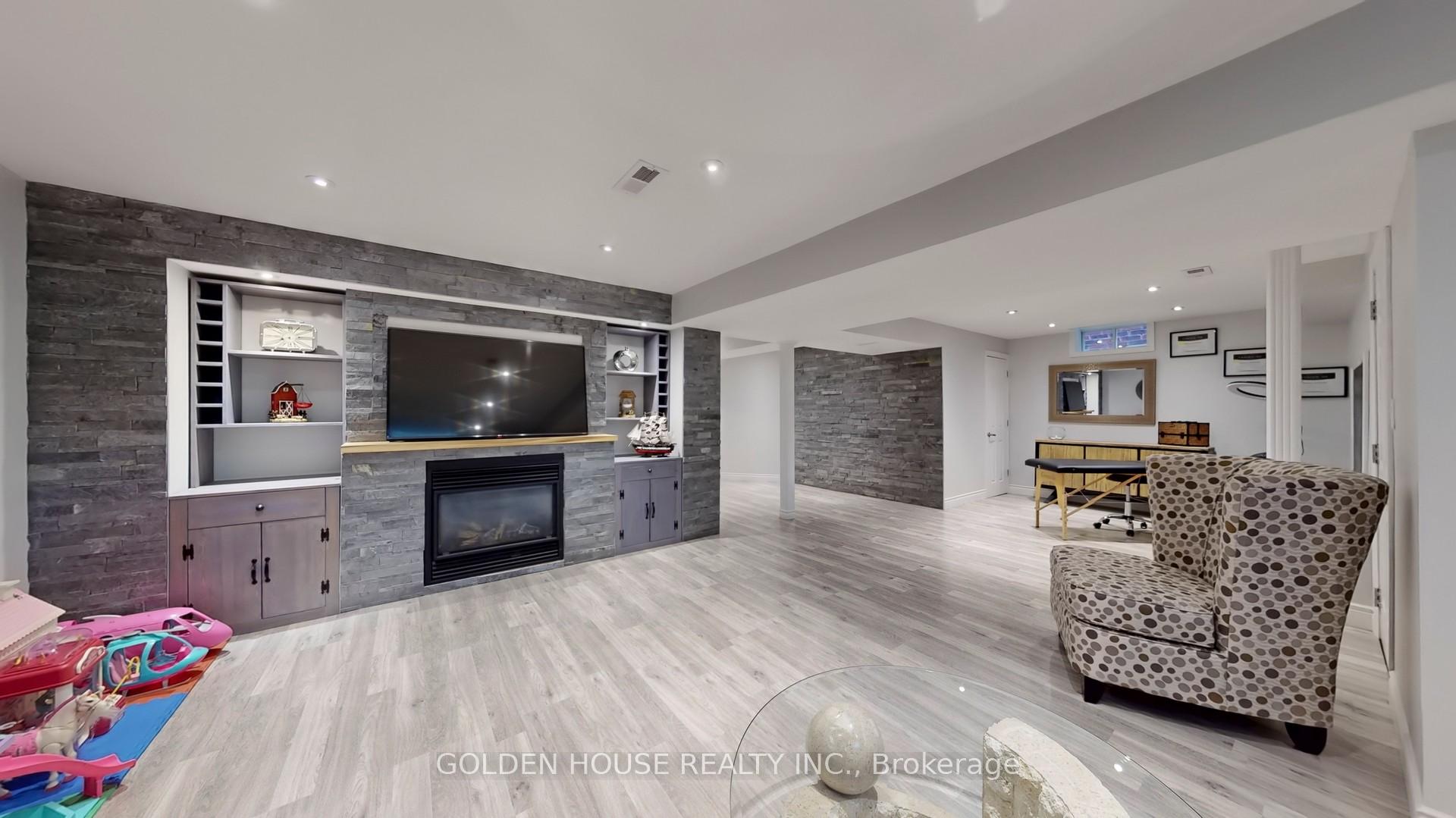 Photo 40 of 682 Fairglen Avenue, Oshawa, Northglen — HOMEH