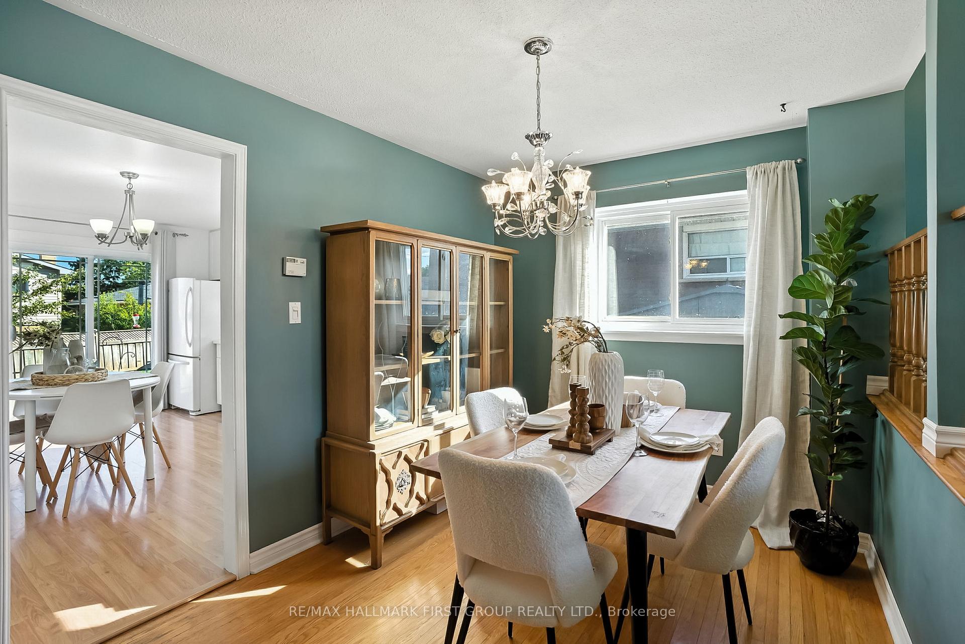 Photo 10 of 865 Marinet Crescent, Pickering, West Shore — HOMEH