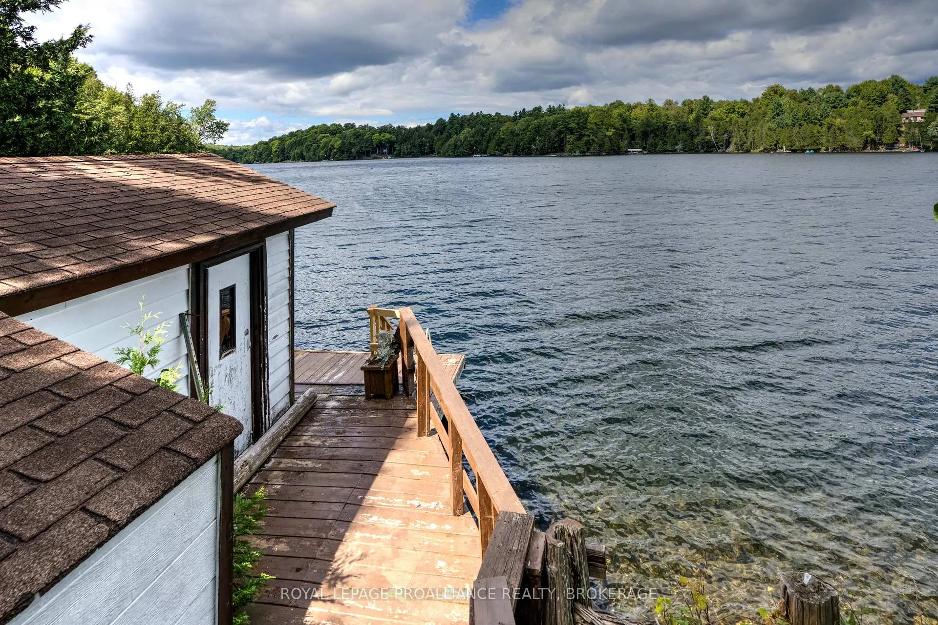 Photo 5 of 372 Murphy Road #100, Rideau Lakes, Rideau Lakes (North Crosby) Twp — HOMEH