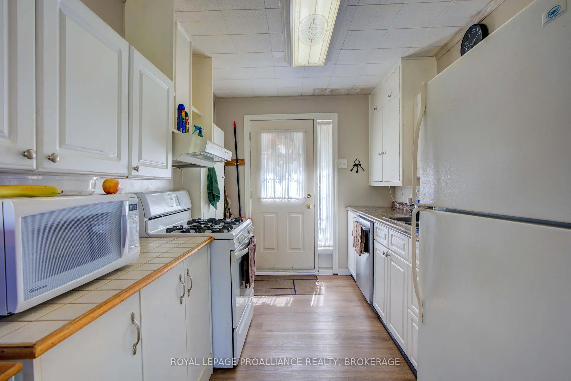 Photo 10 of 372 Murphy Road #100, Rideau Lakes, Rideau Lakes (North Crosby) Twp — HOMEH