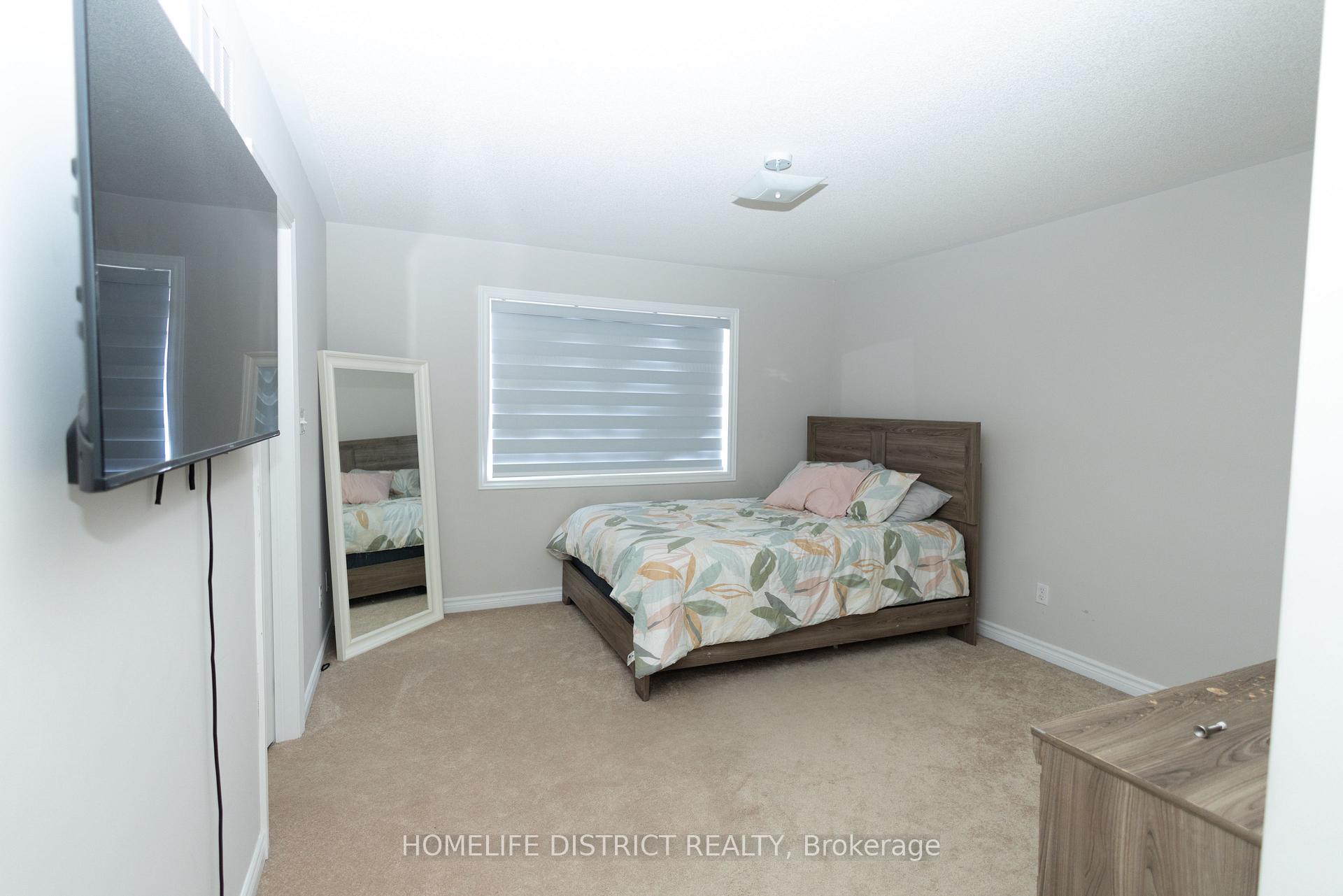 Photo 15 of 1085 Skyridge Boulevard, Pickering, Rural Pickering — HOMEH