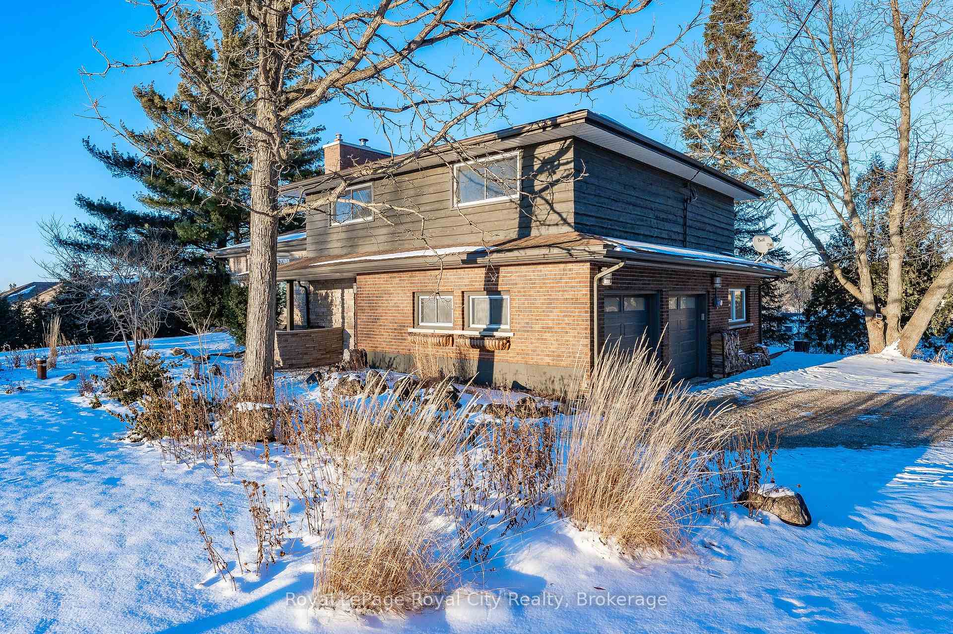 Photo 5 of 940 Watson Road S, Puslinch, Rural Puslinch East — HOMEH