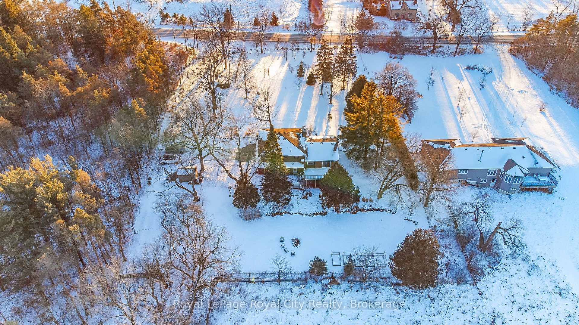 Photo 40 of 940 Watson Road S, Puslinch, Rural Puslinch East — HOMEH