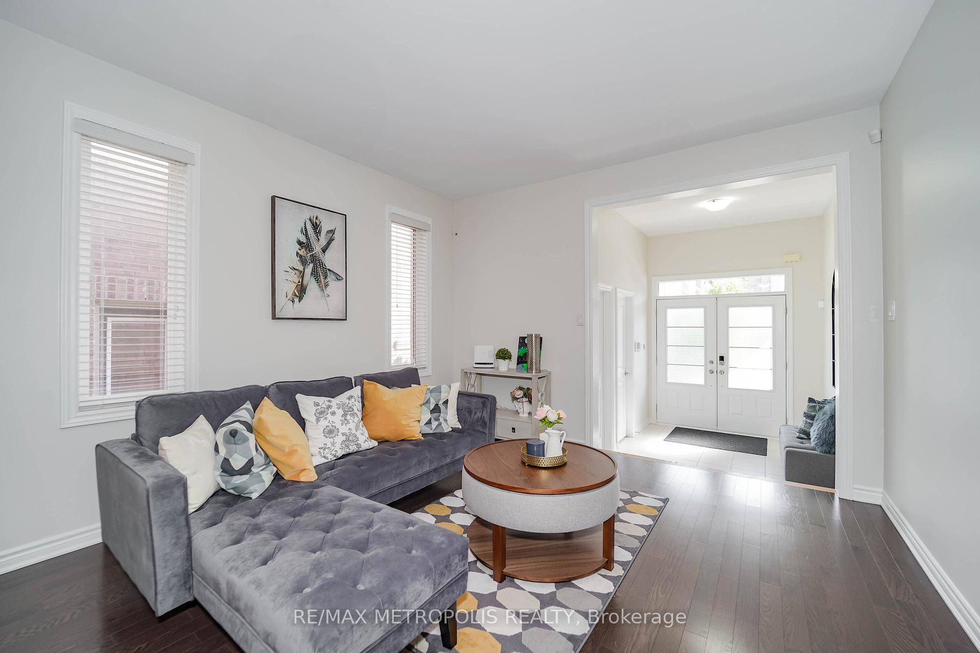 Photo 6 of 2136 Saffron Drive, Pickering, Brock Ridge — HOMEH