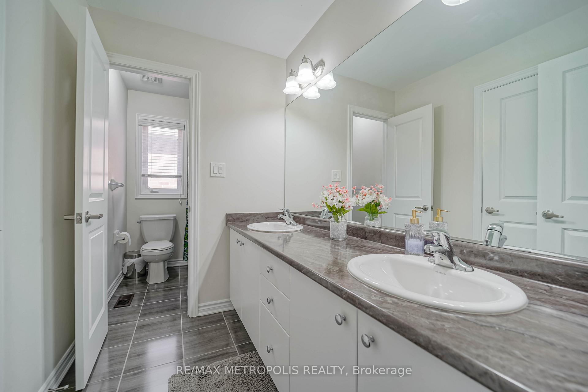 Photo 25 of 2136 Saffron Drive, Pickering, Brock Ridge — HOMEH
