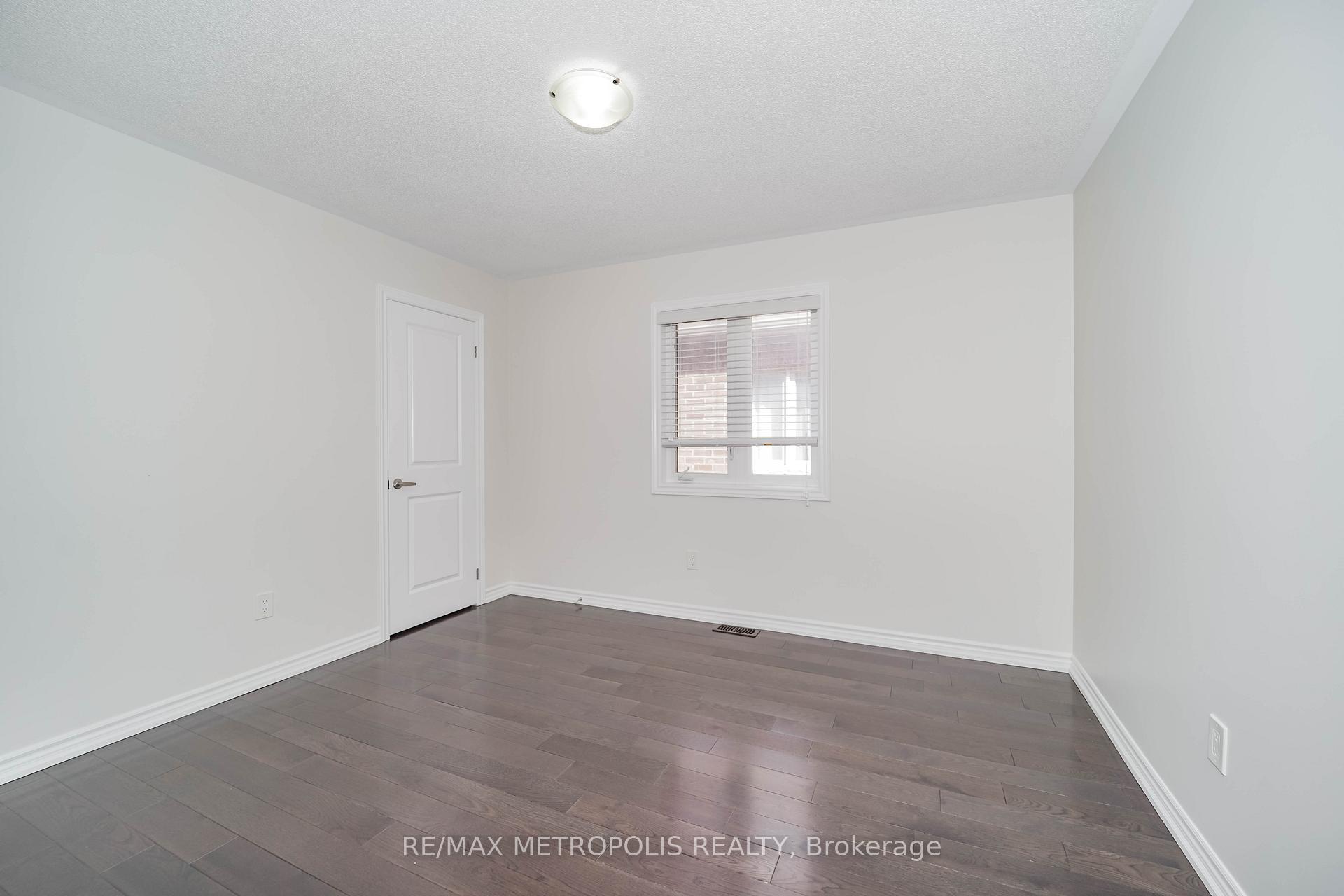 Photo 26 of 2136 Saffron Drive, Pickering, Brock Ridge — HOMEH