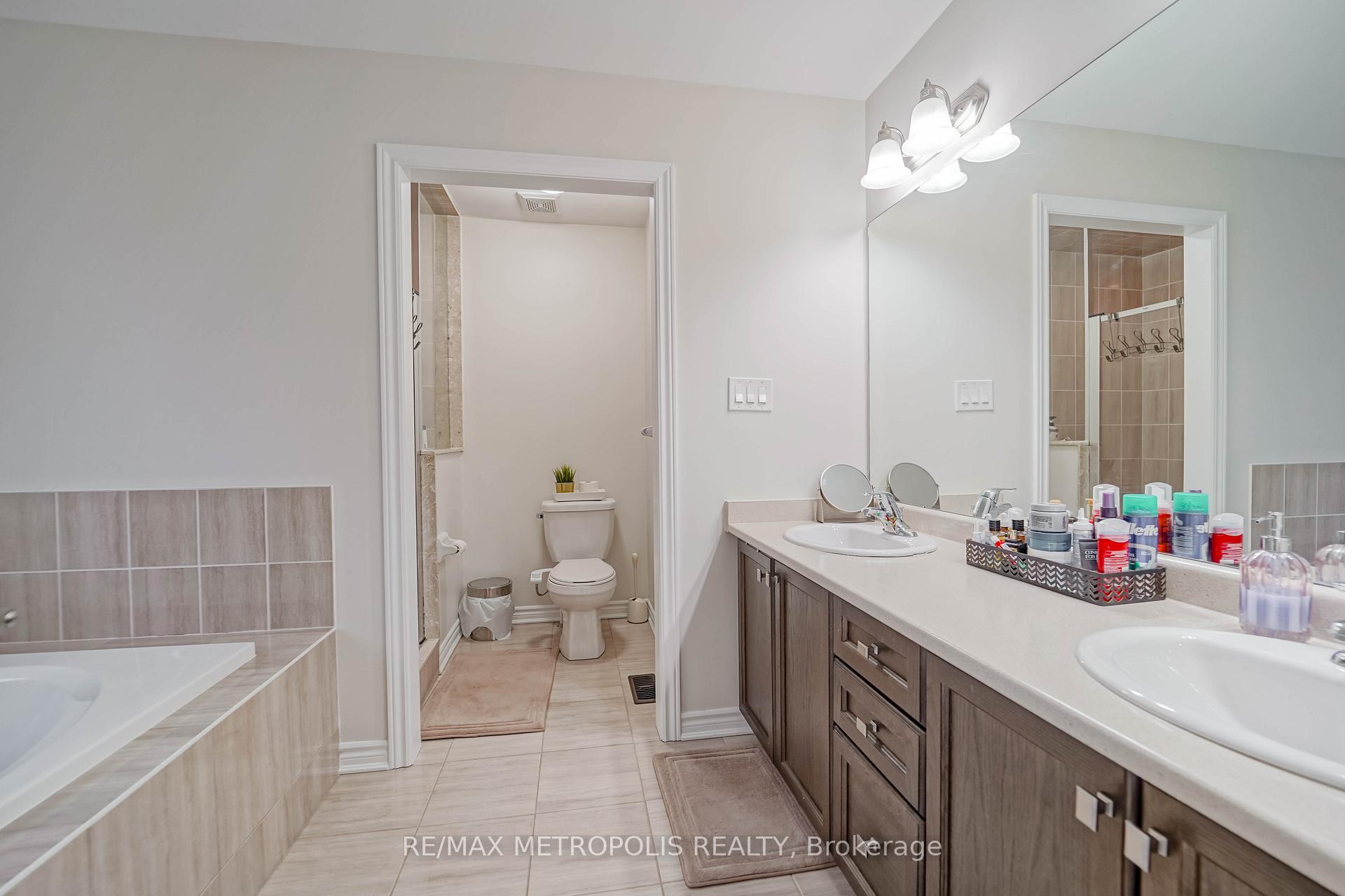 Photo 31 of 2136 Saffron Drive, Pickering, Brock Ridge — HOMEH