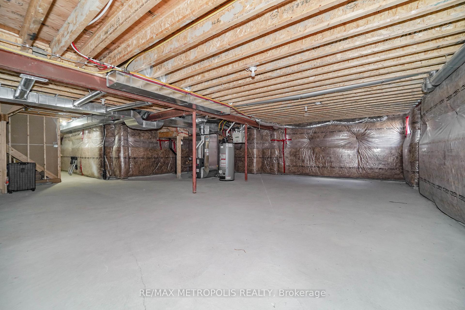 Photo 35 of 2136 Saffron Drive, Pickering, Brock Ridge — HOMEH