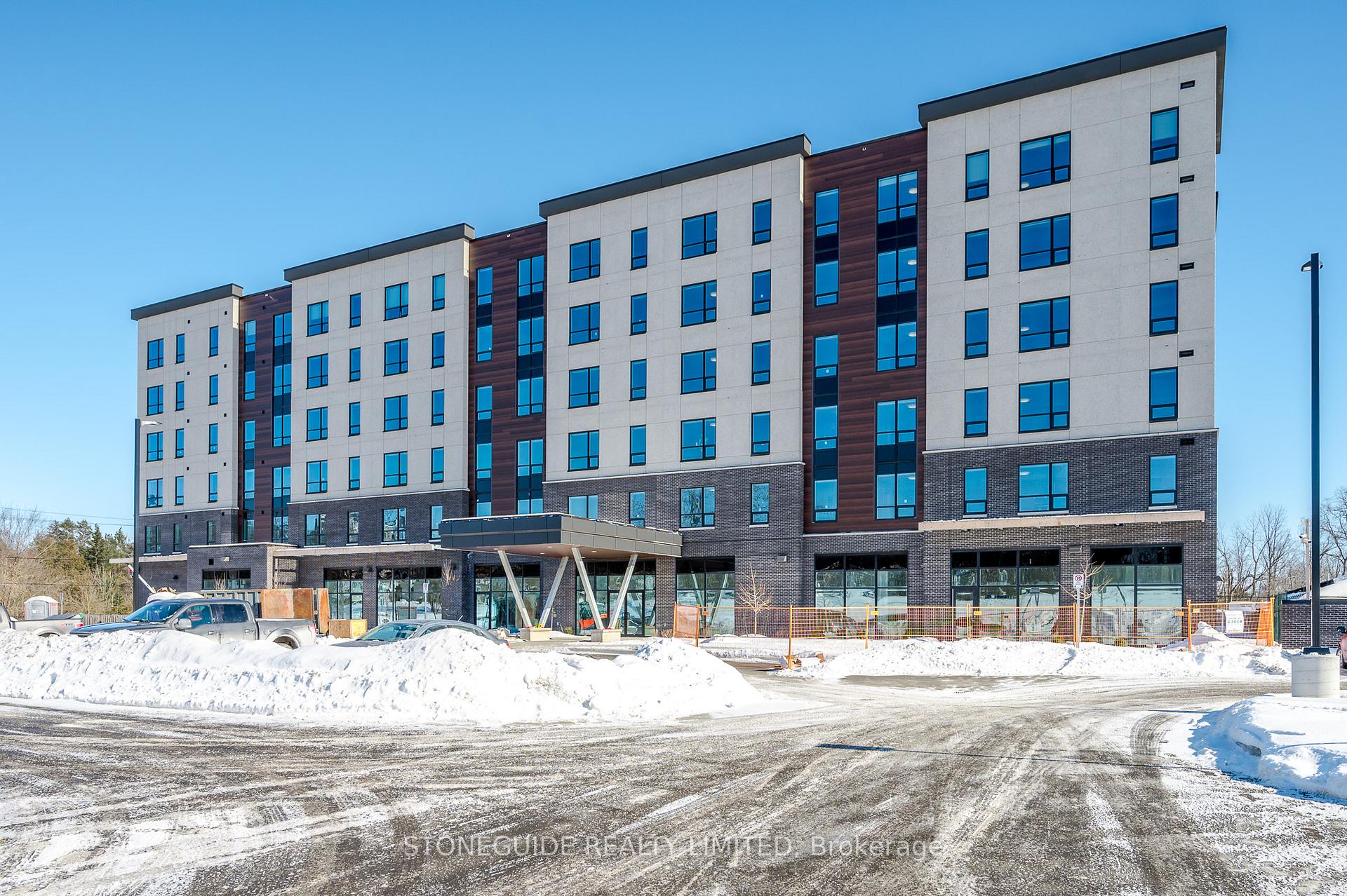 Front of Unit 502, 555 Bonaccord Street
